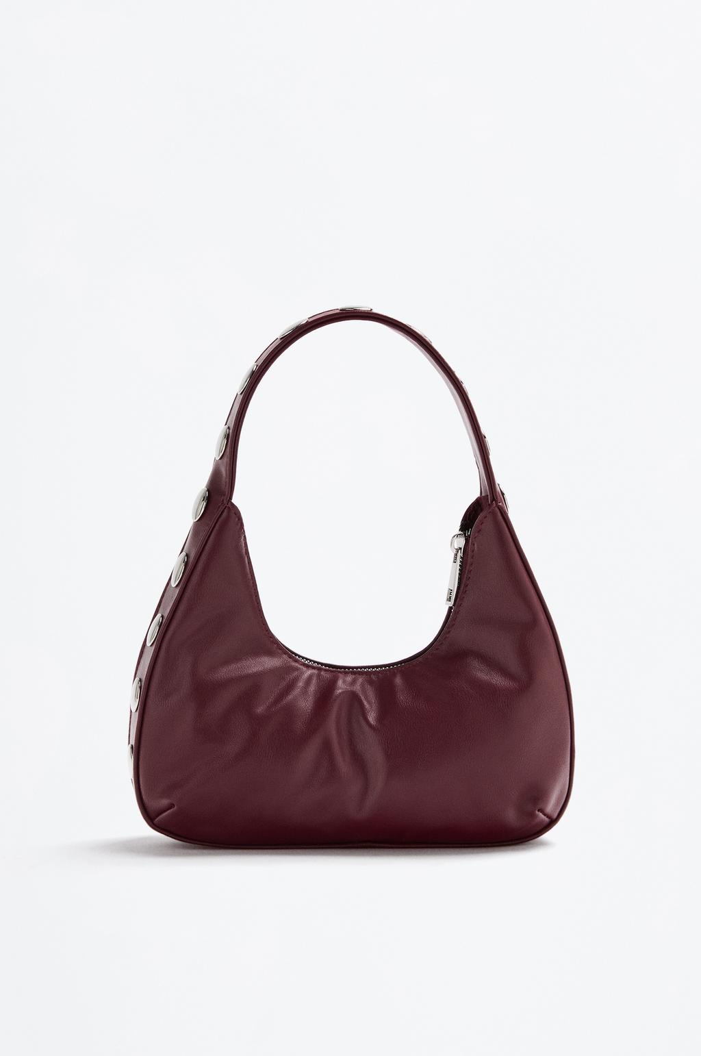 Borsa a spalla con borchie