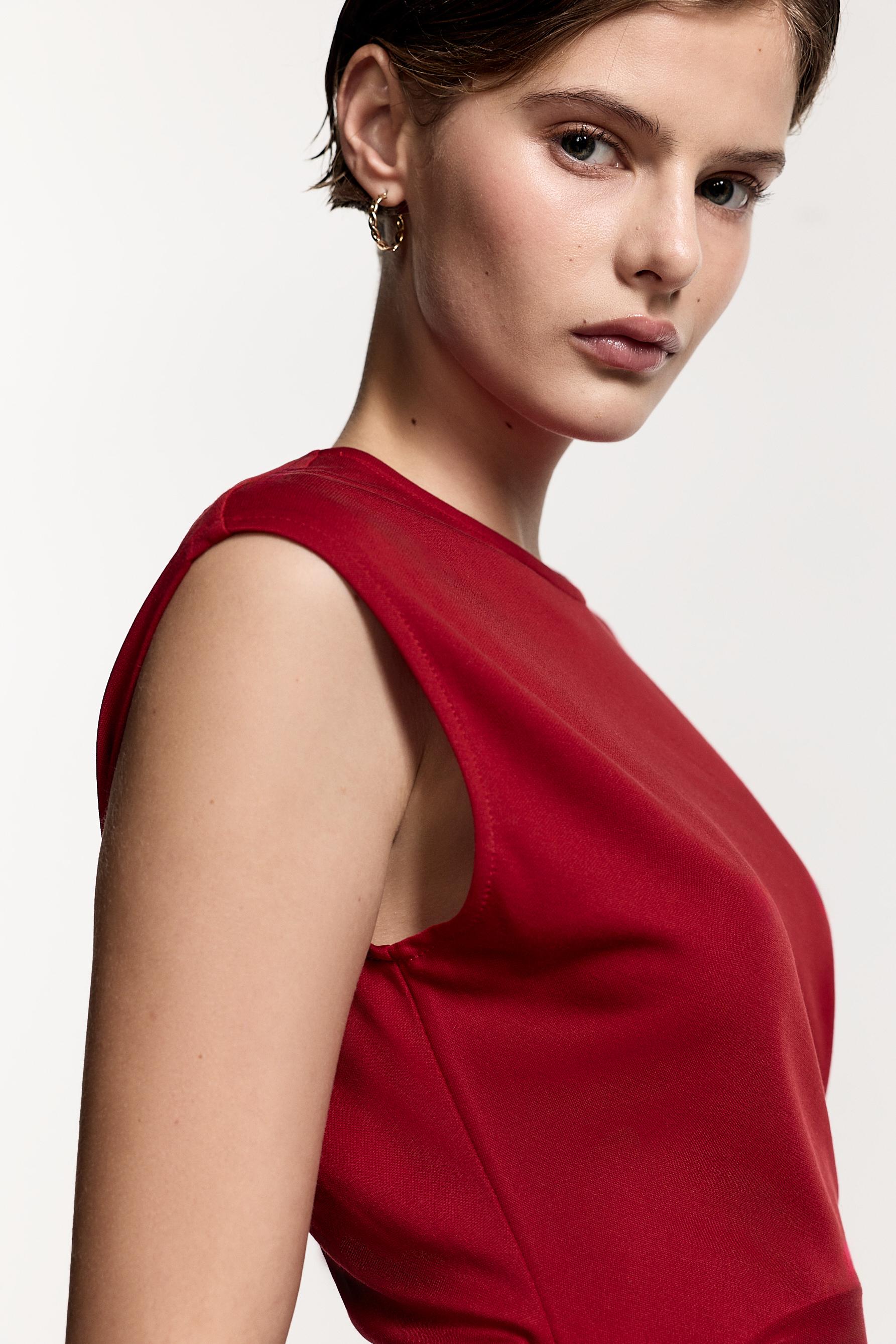 Midi dress with tie detail — RED