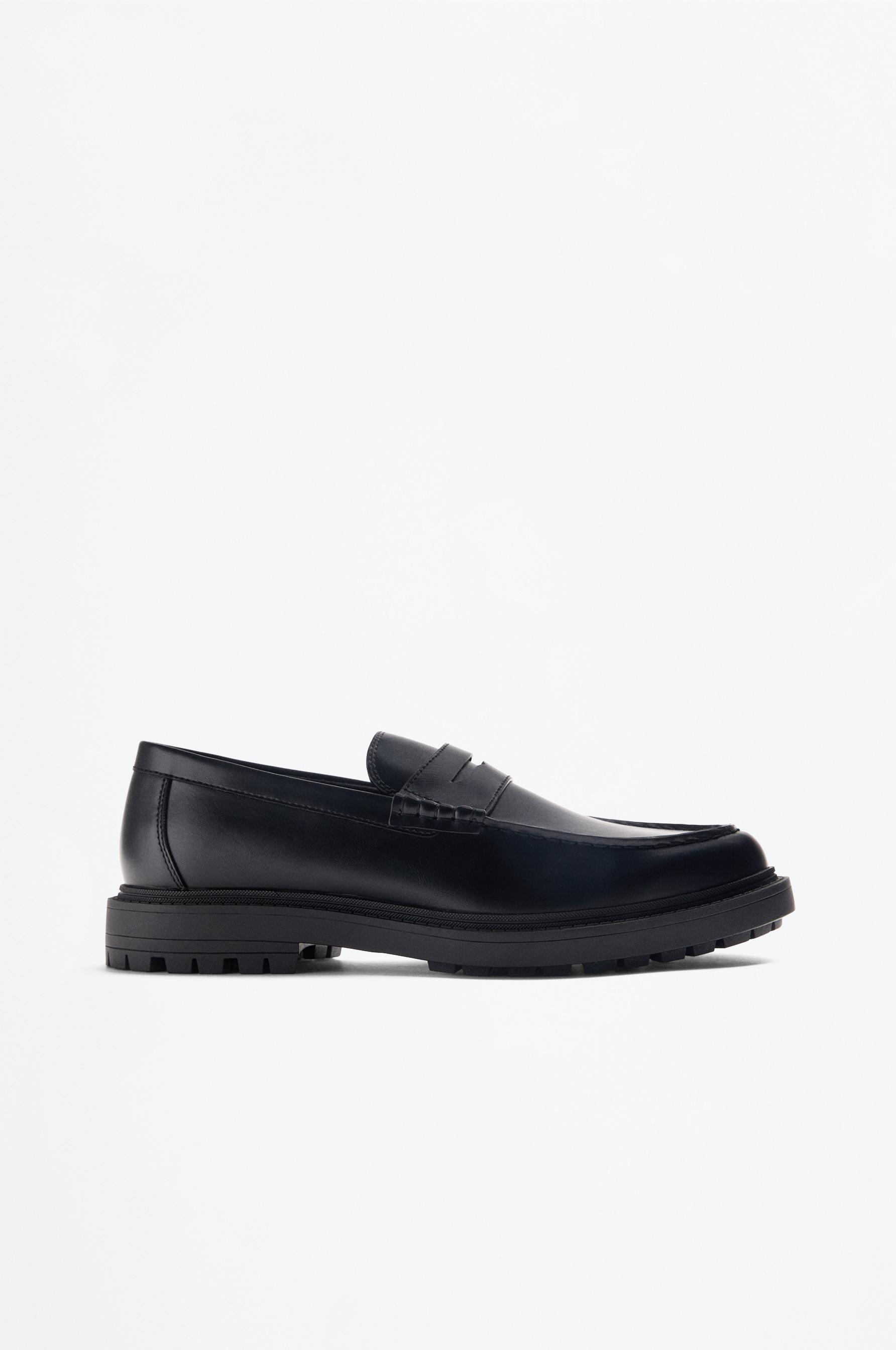 Zapato mocasín track