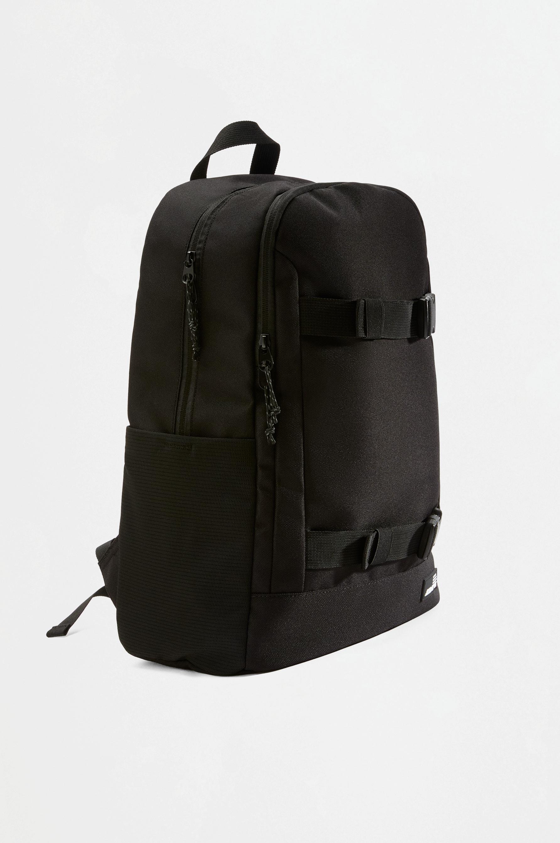 Casual backpack — BLACK