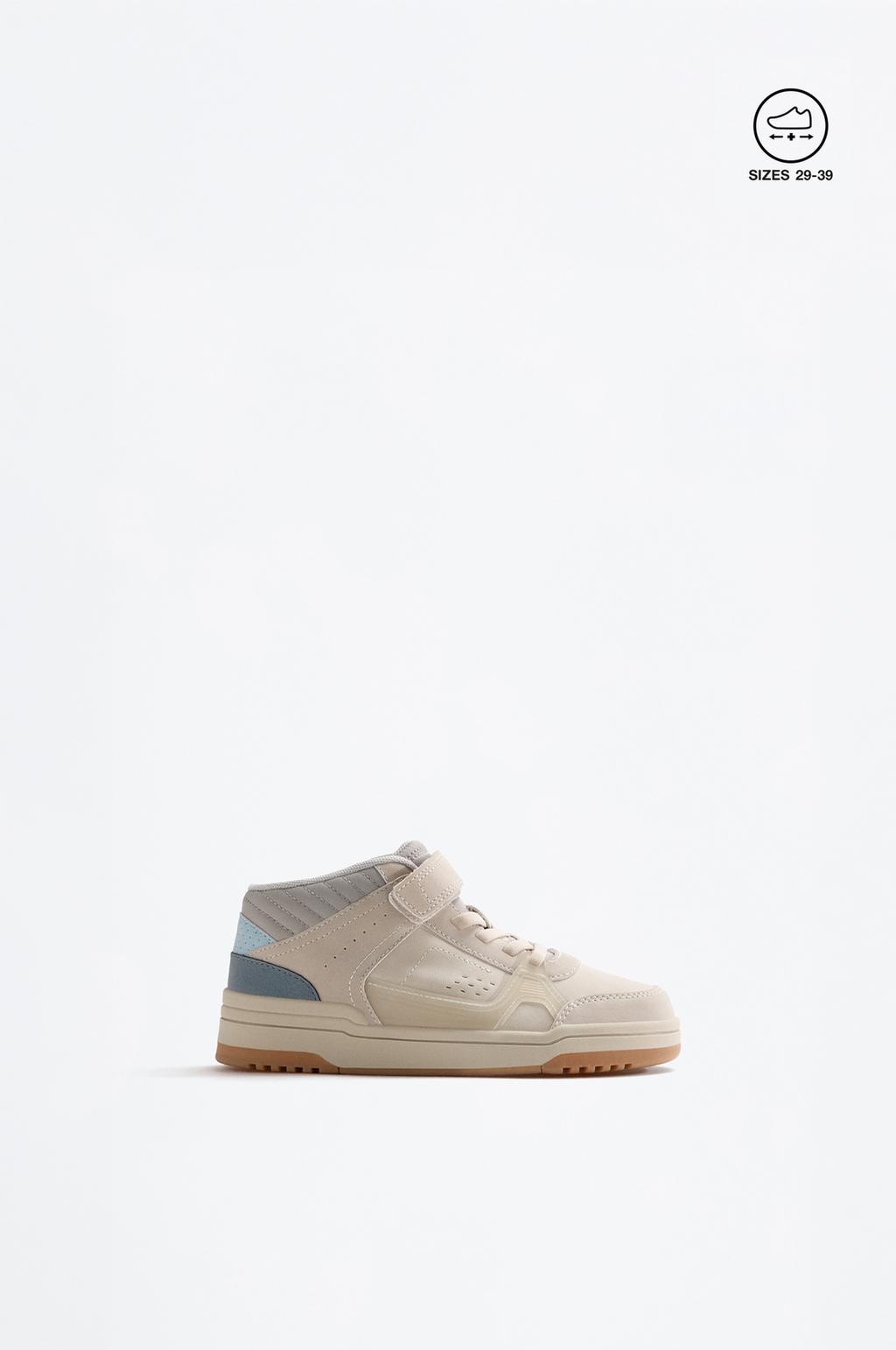 Ankle basketball sneaker