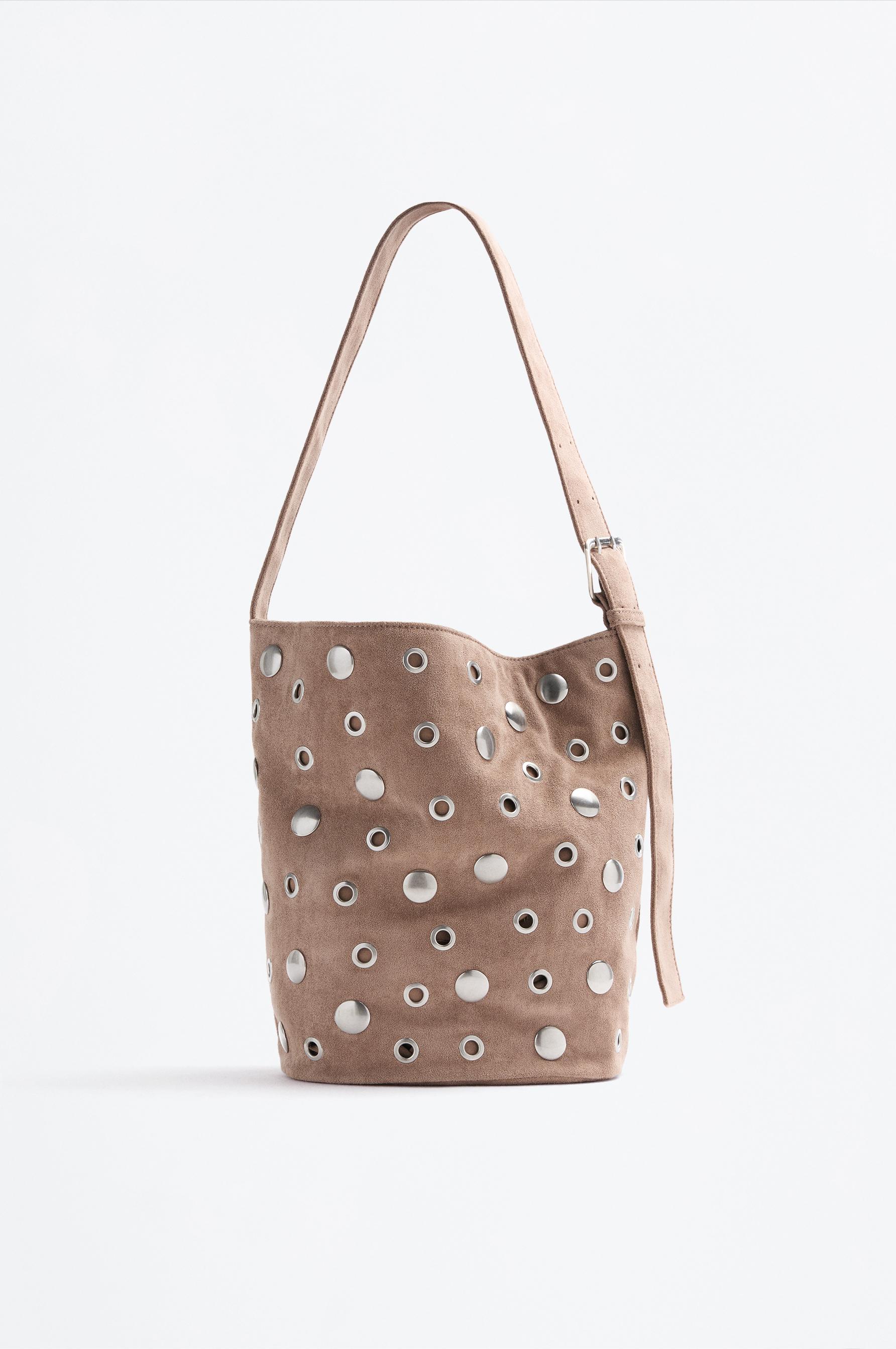 Bolso saca tachas efecto ante