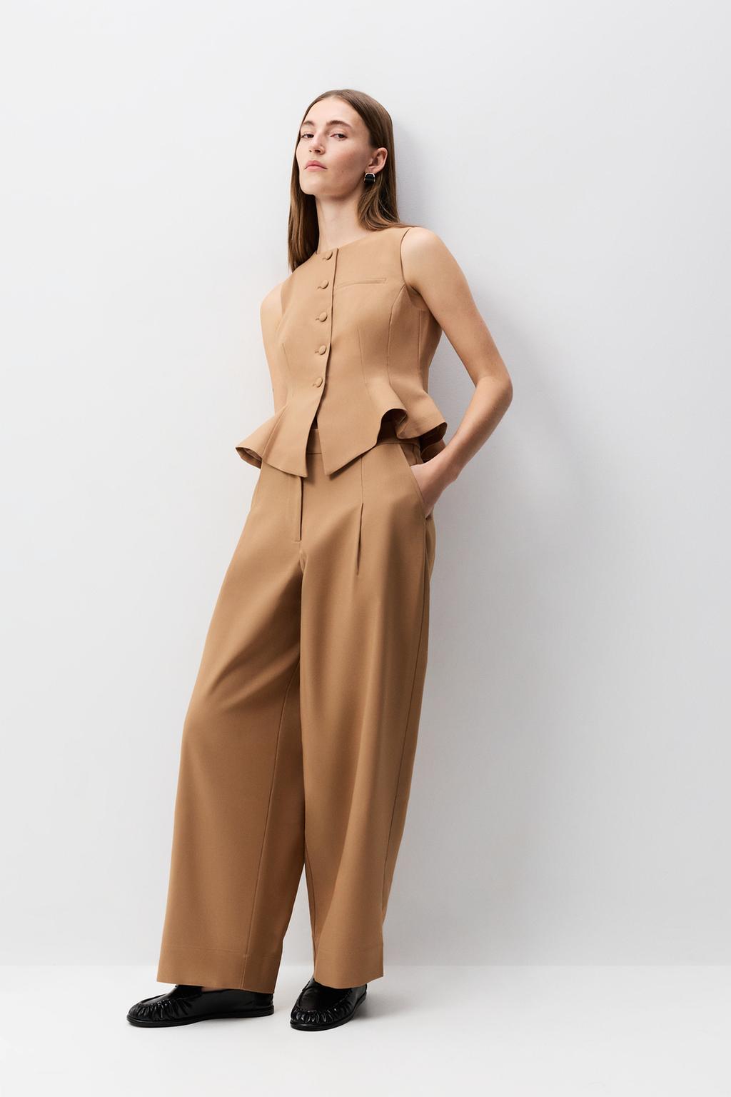 Balloon dress pants