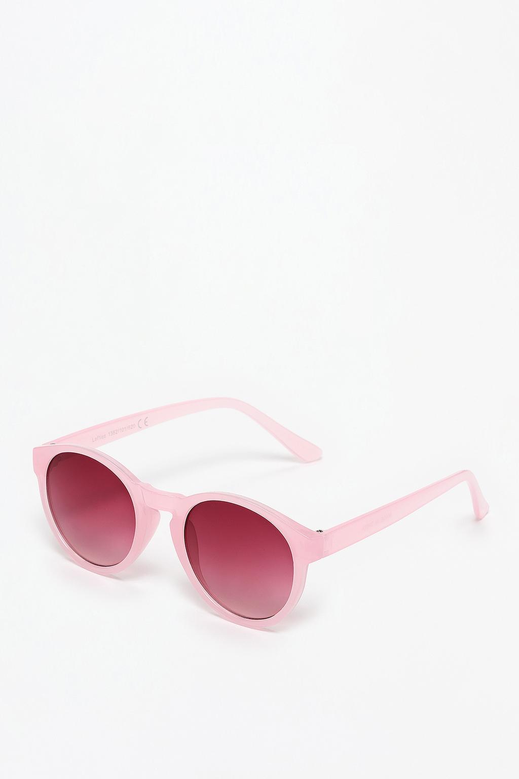 Round sunglasses