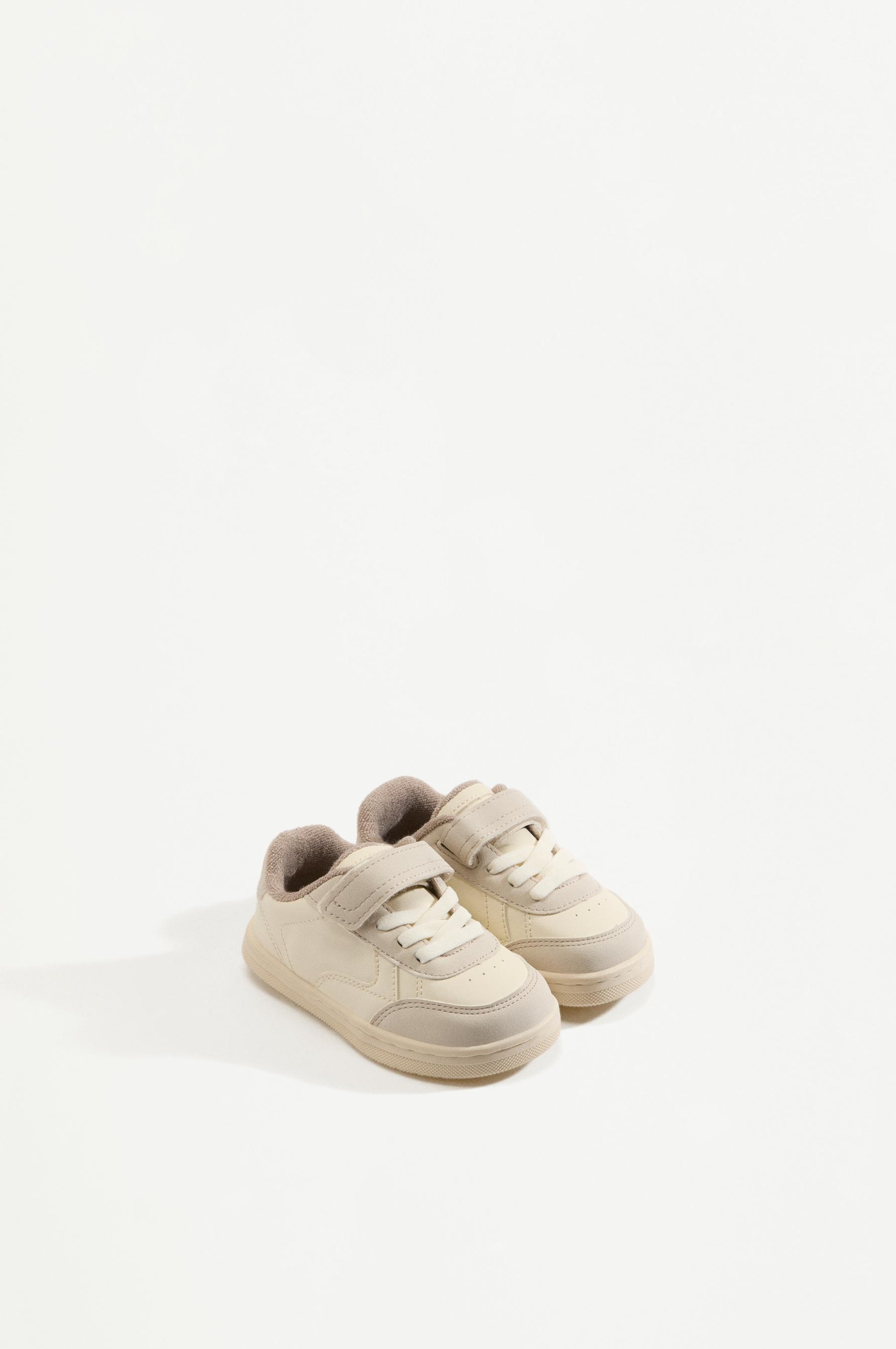 Barefoot Casual Sneakers — BEIGE