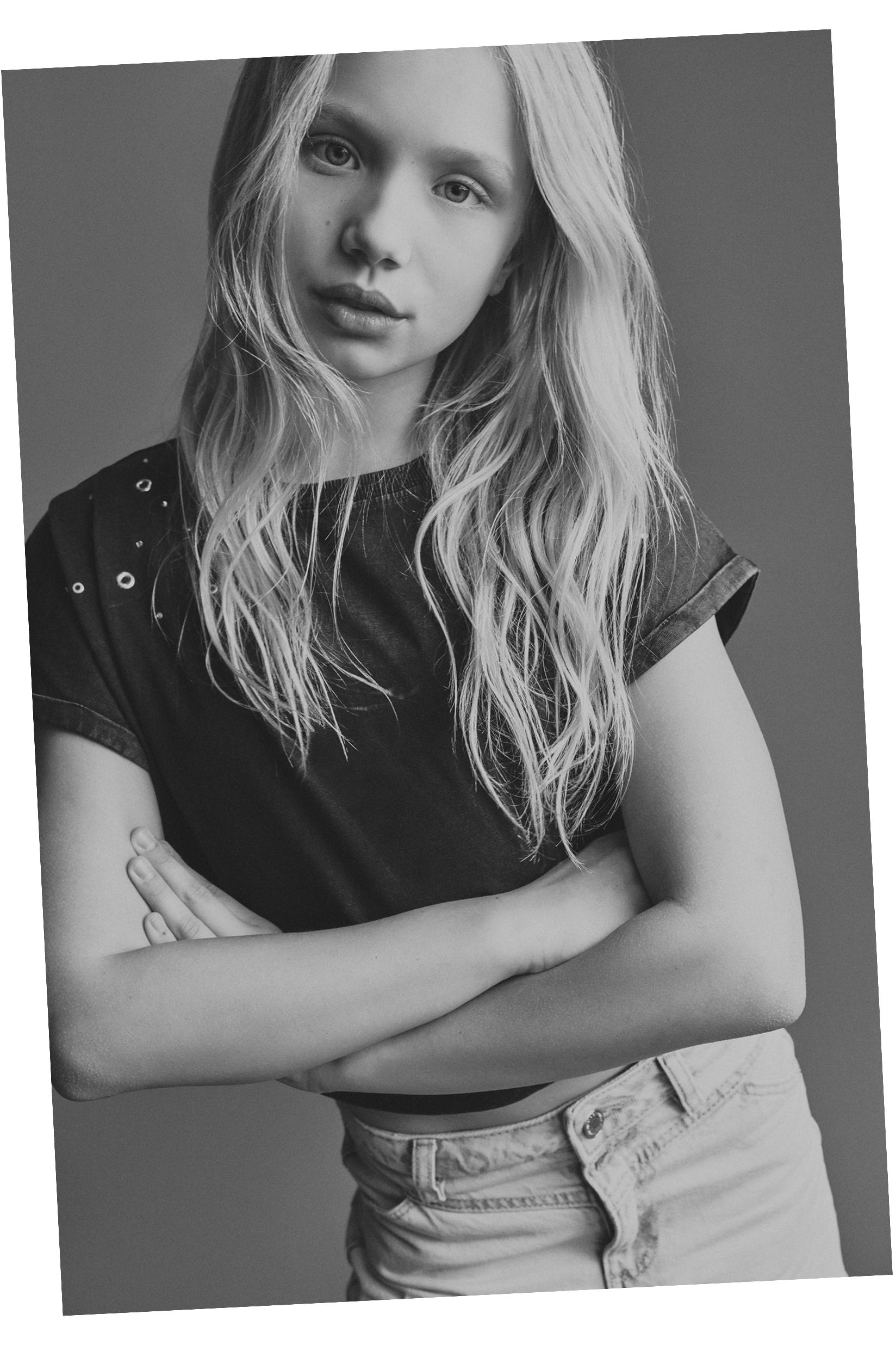 Stud and ring T-shirt — ANTHRACITE GREY