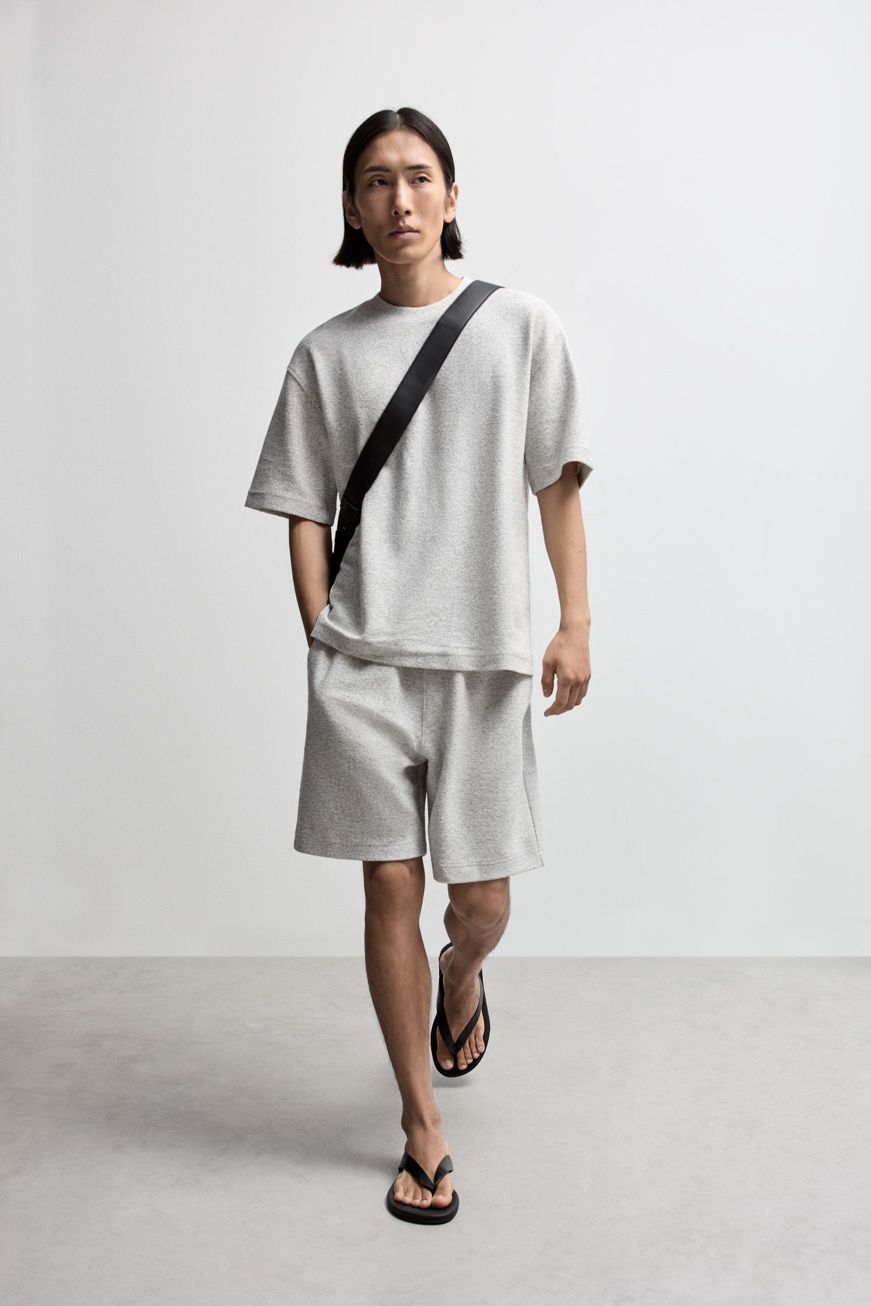 Textured Bermuda shorts — OFF WHITE