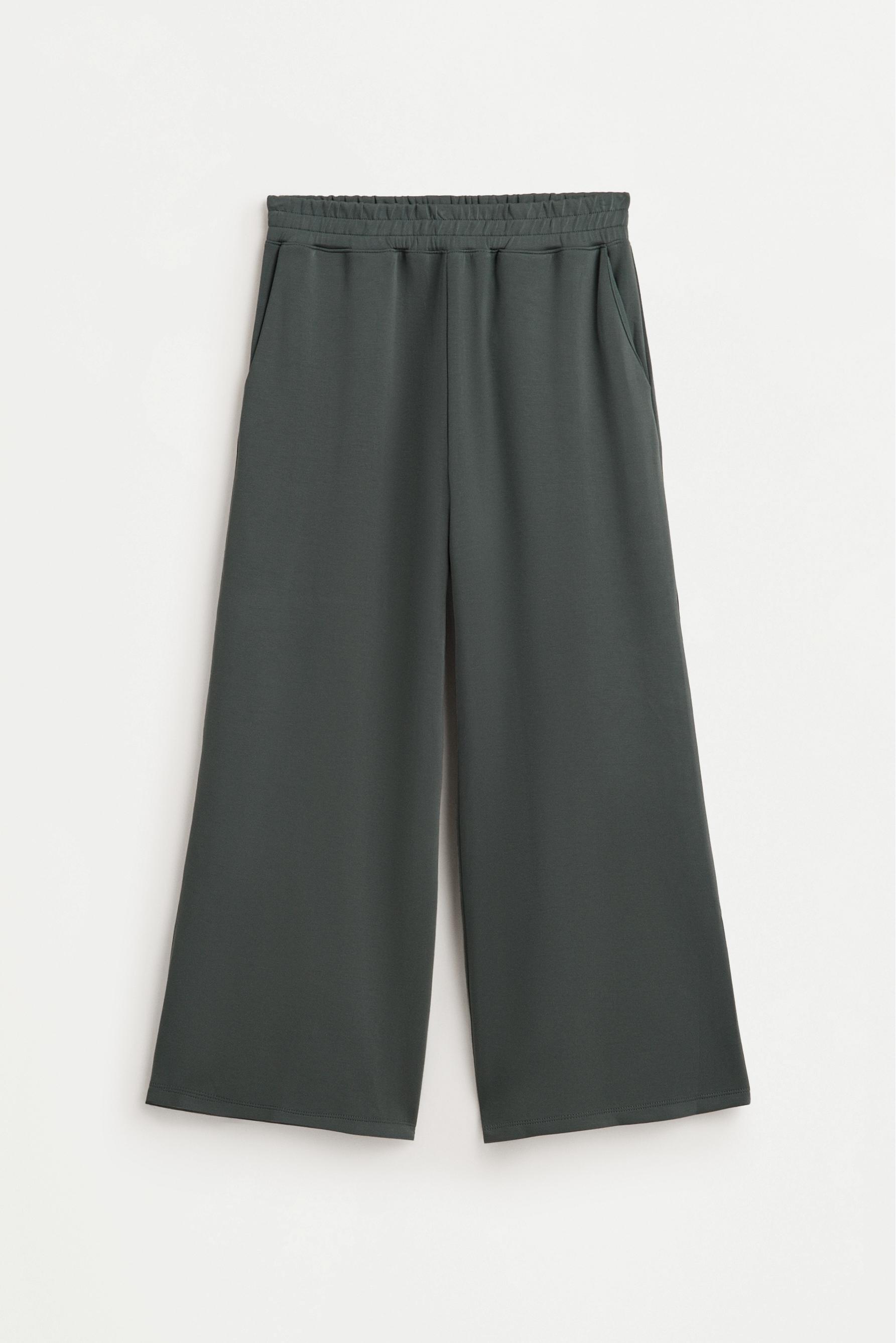 Modal-effect sports culottes — EMERALD GREEN