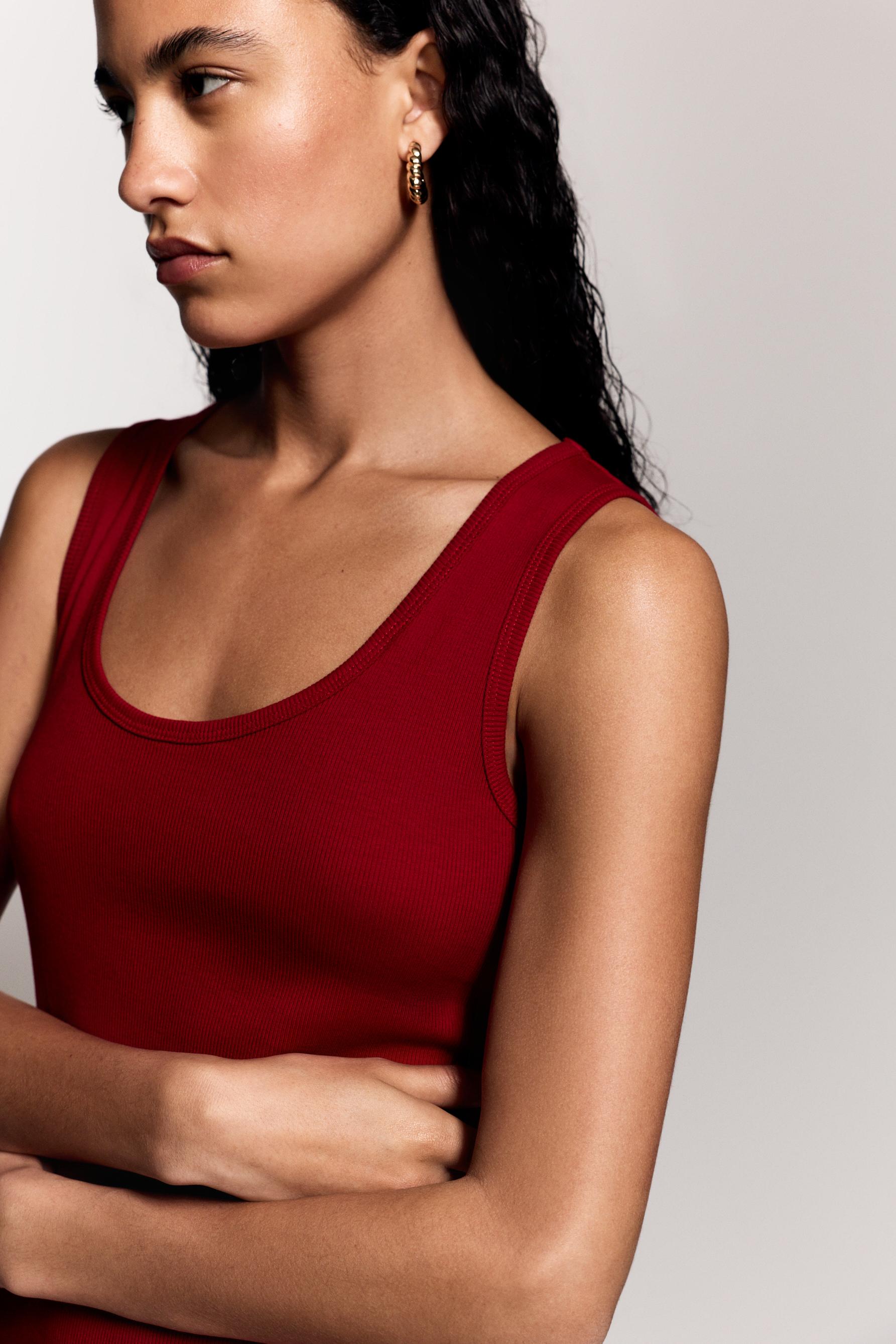 Ribbed midi dress — RED