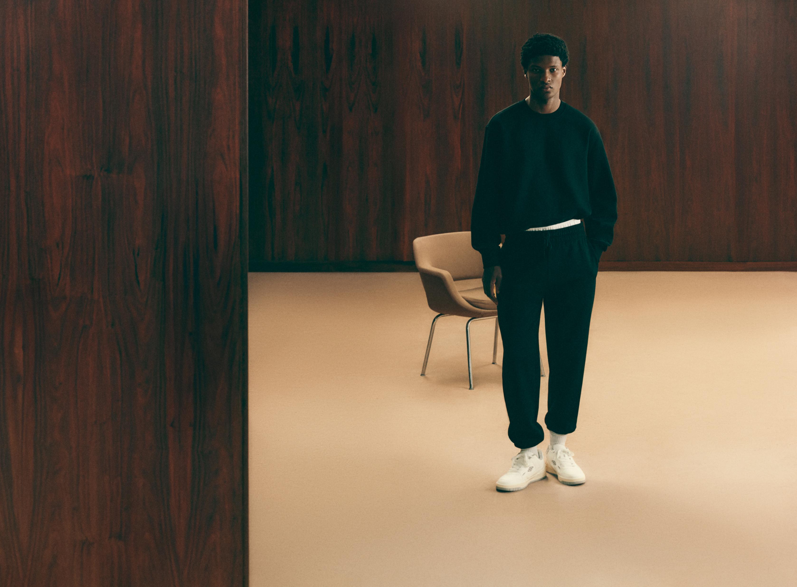 Slim fit tracksuit bottoms — BLACK