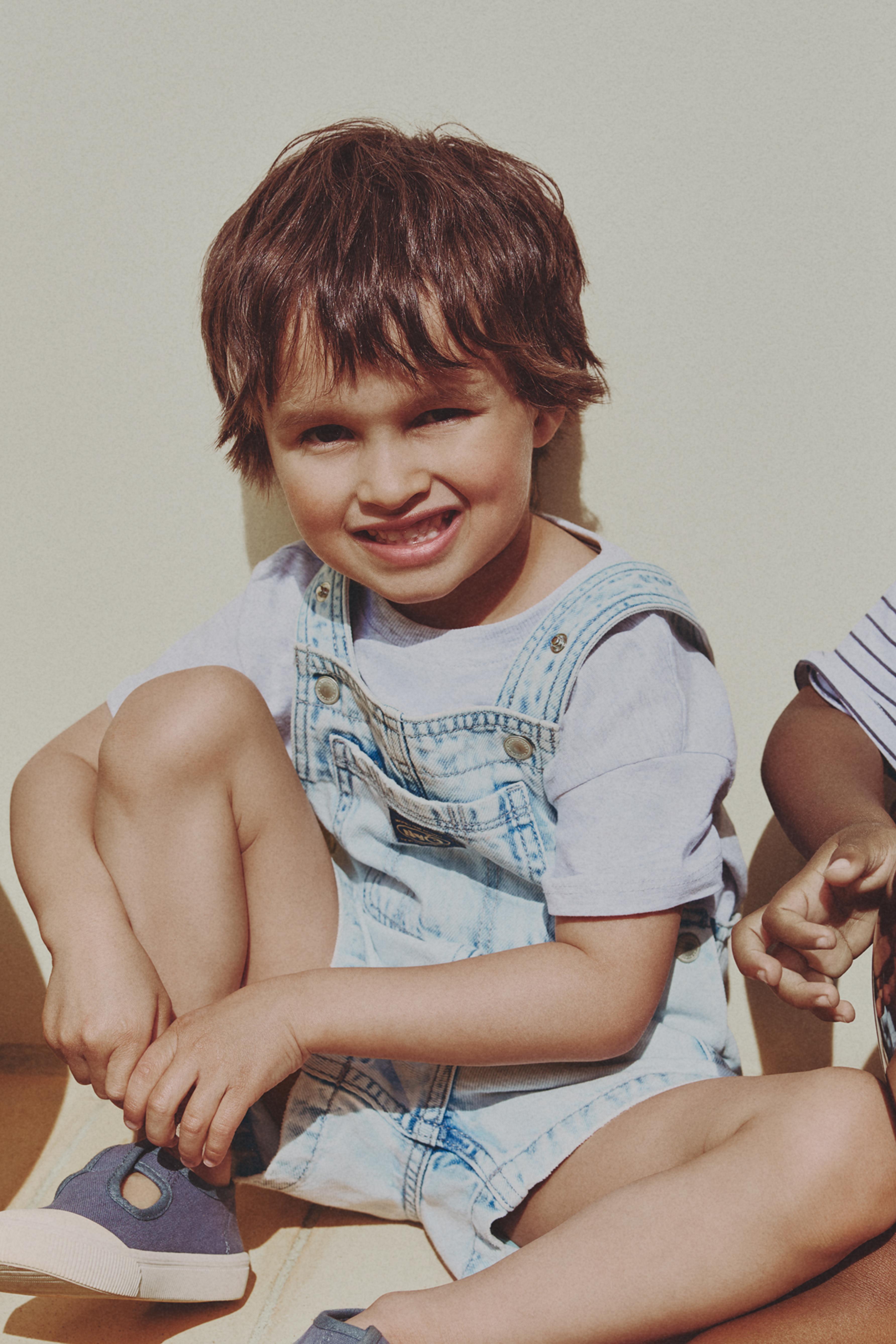 Short denim dungarees — PALE BLUE