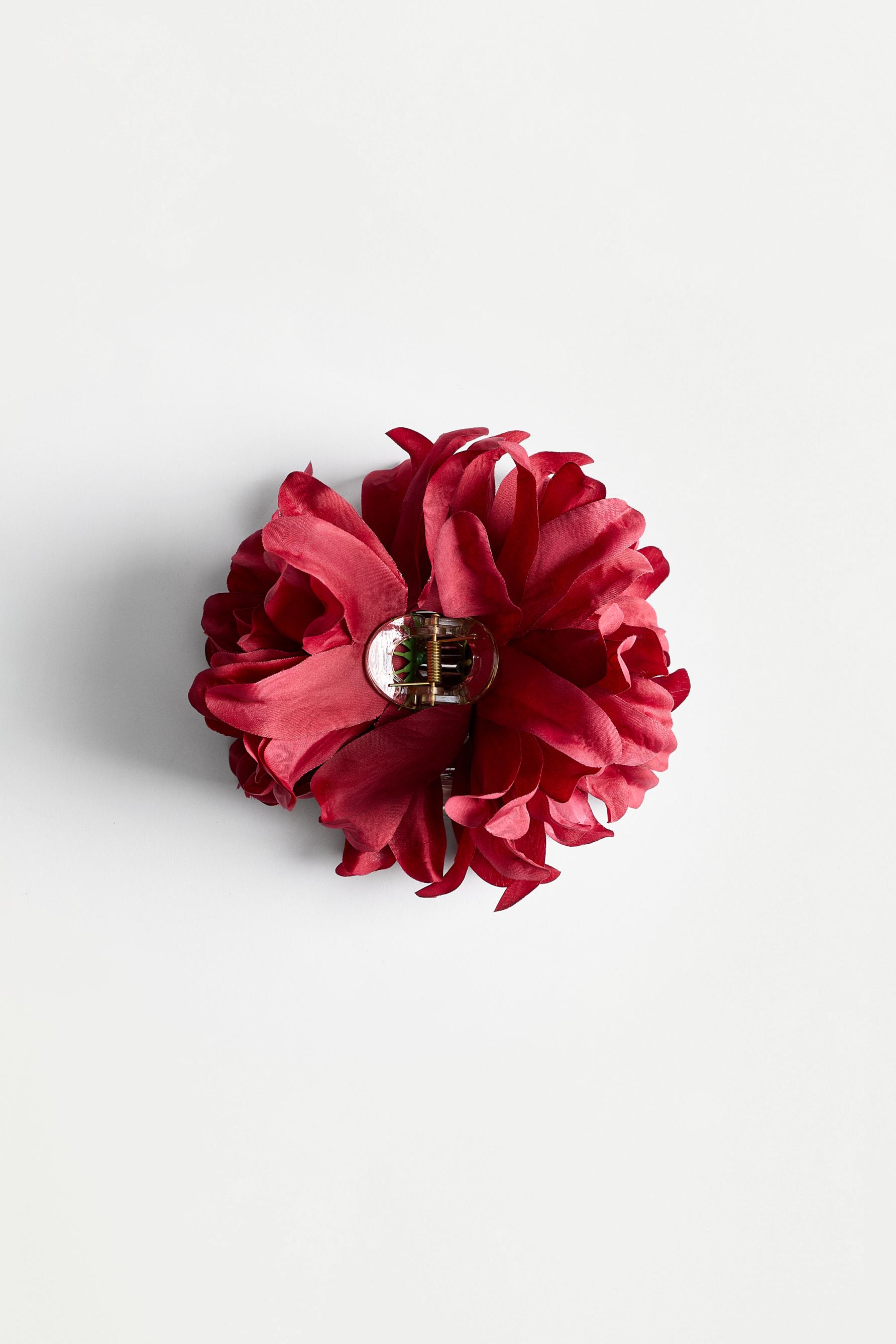 Flower hair clip — RED