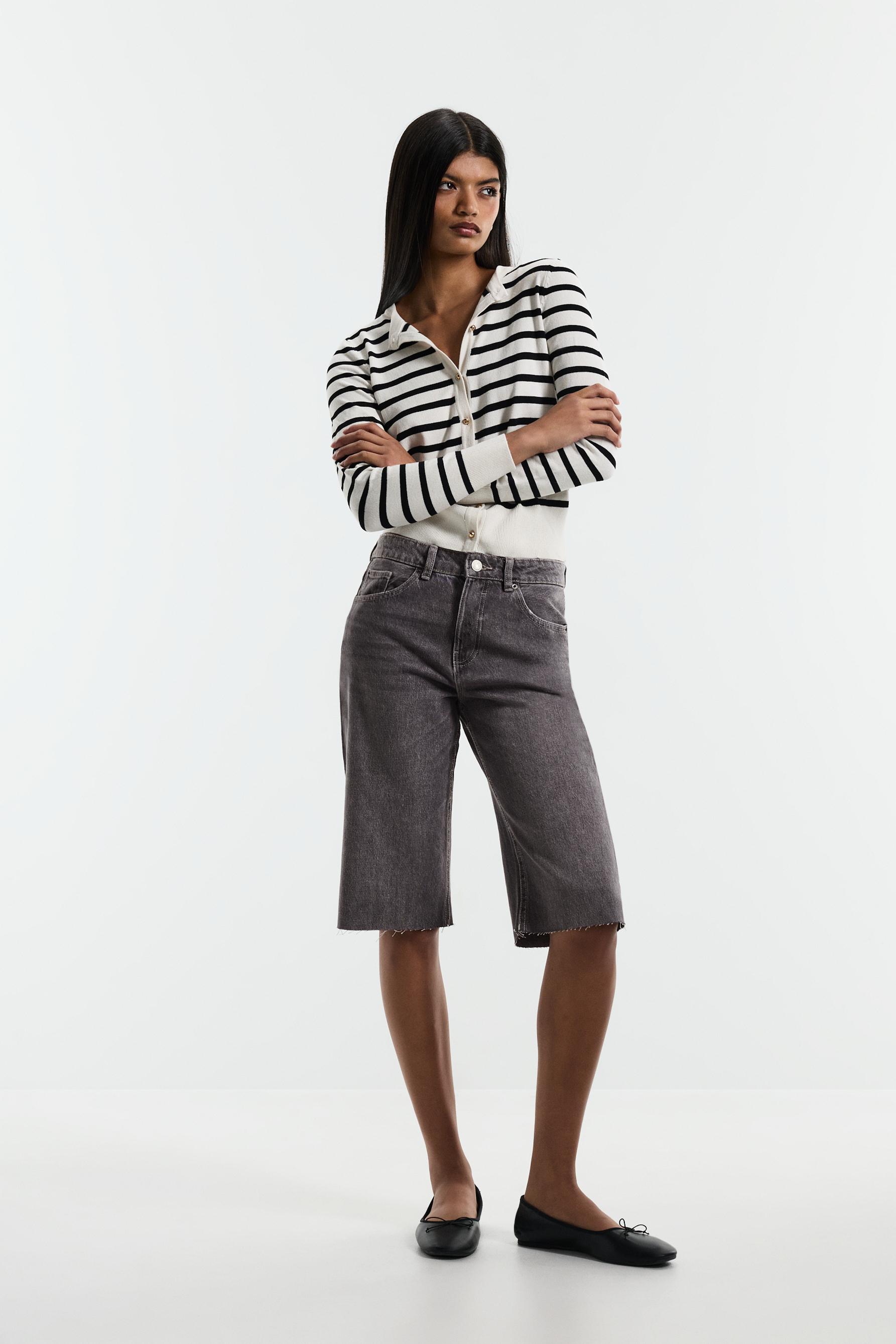 Slim fit wide-leg denim Bermuda shorts — GREY MARL