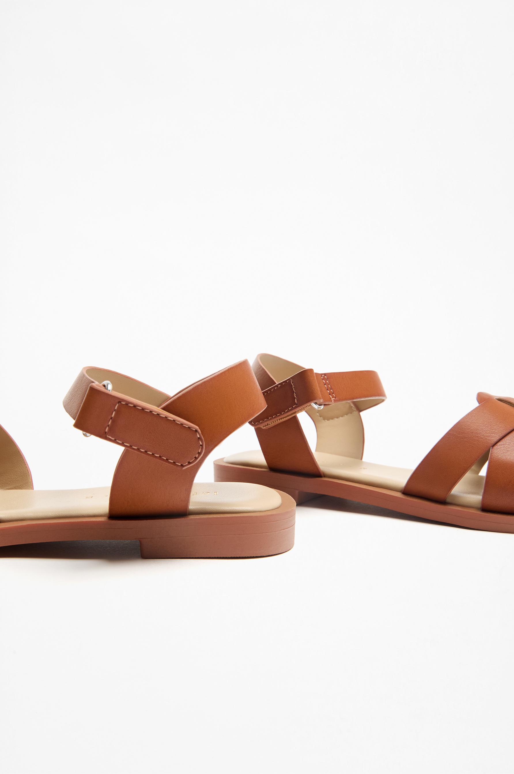 Open cage sandals — LEATHER