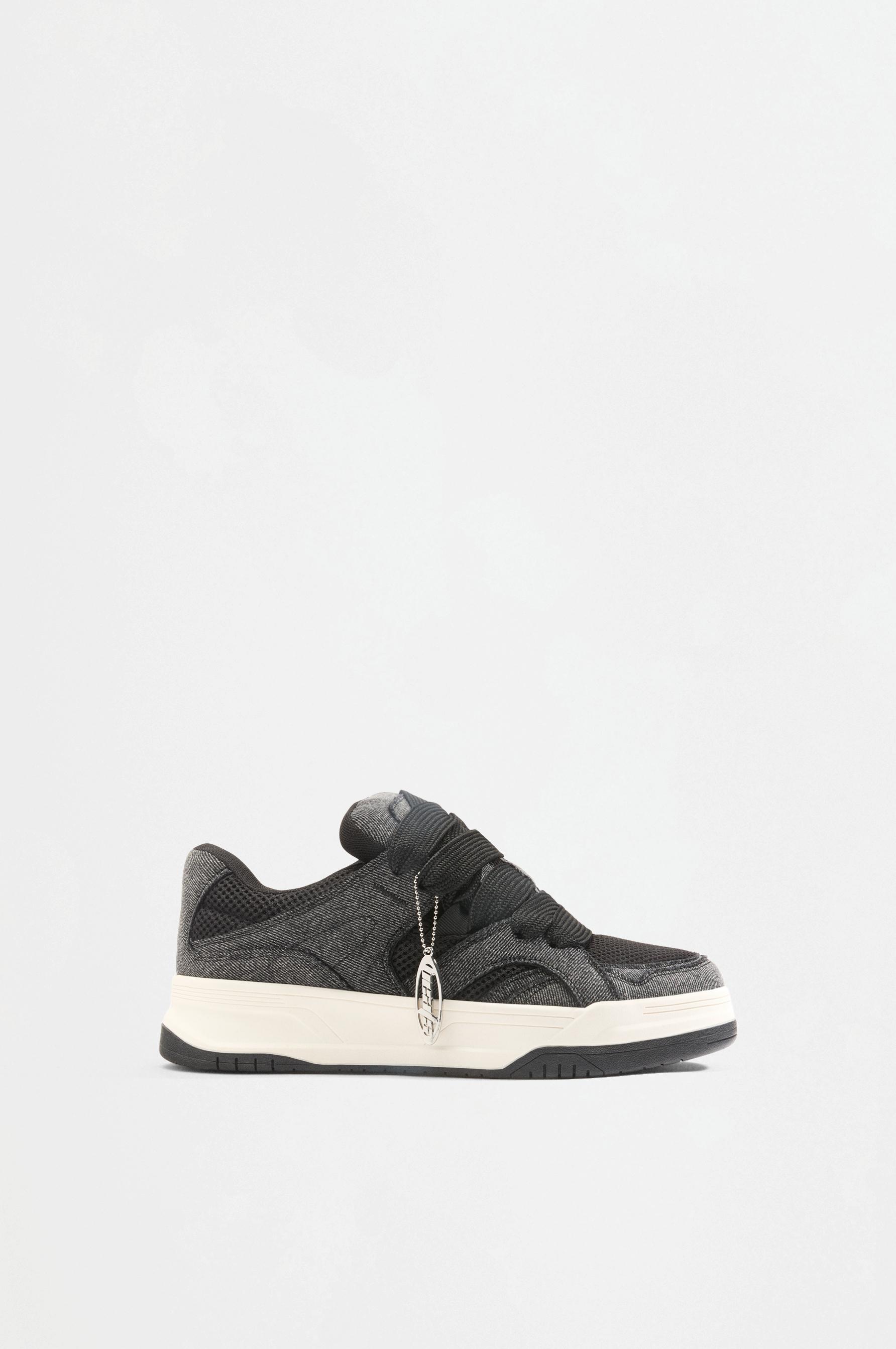 Zapatilla skate