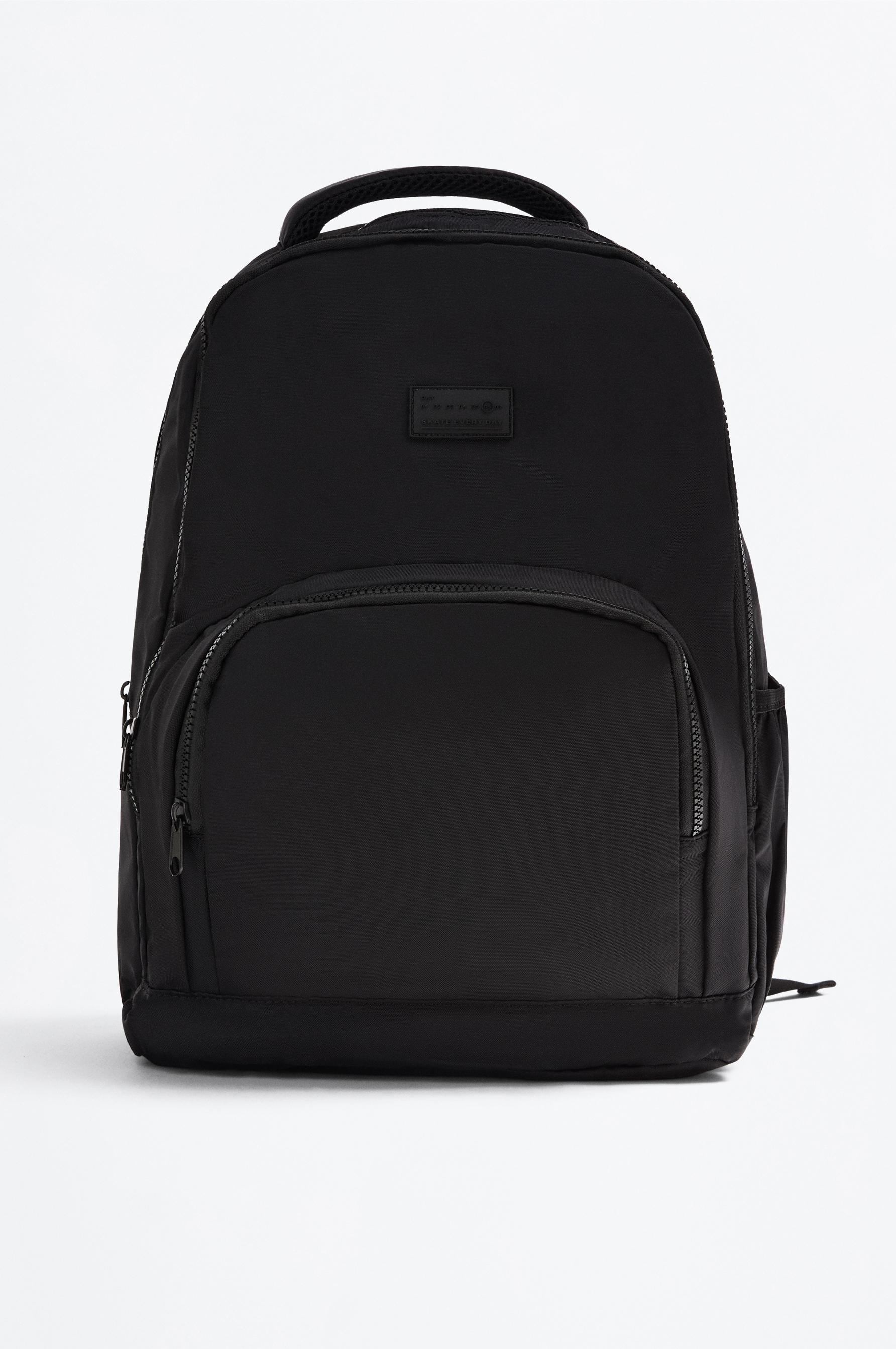 Mochila escolar bolsillos