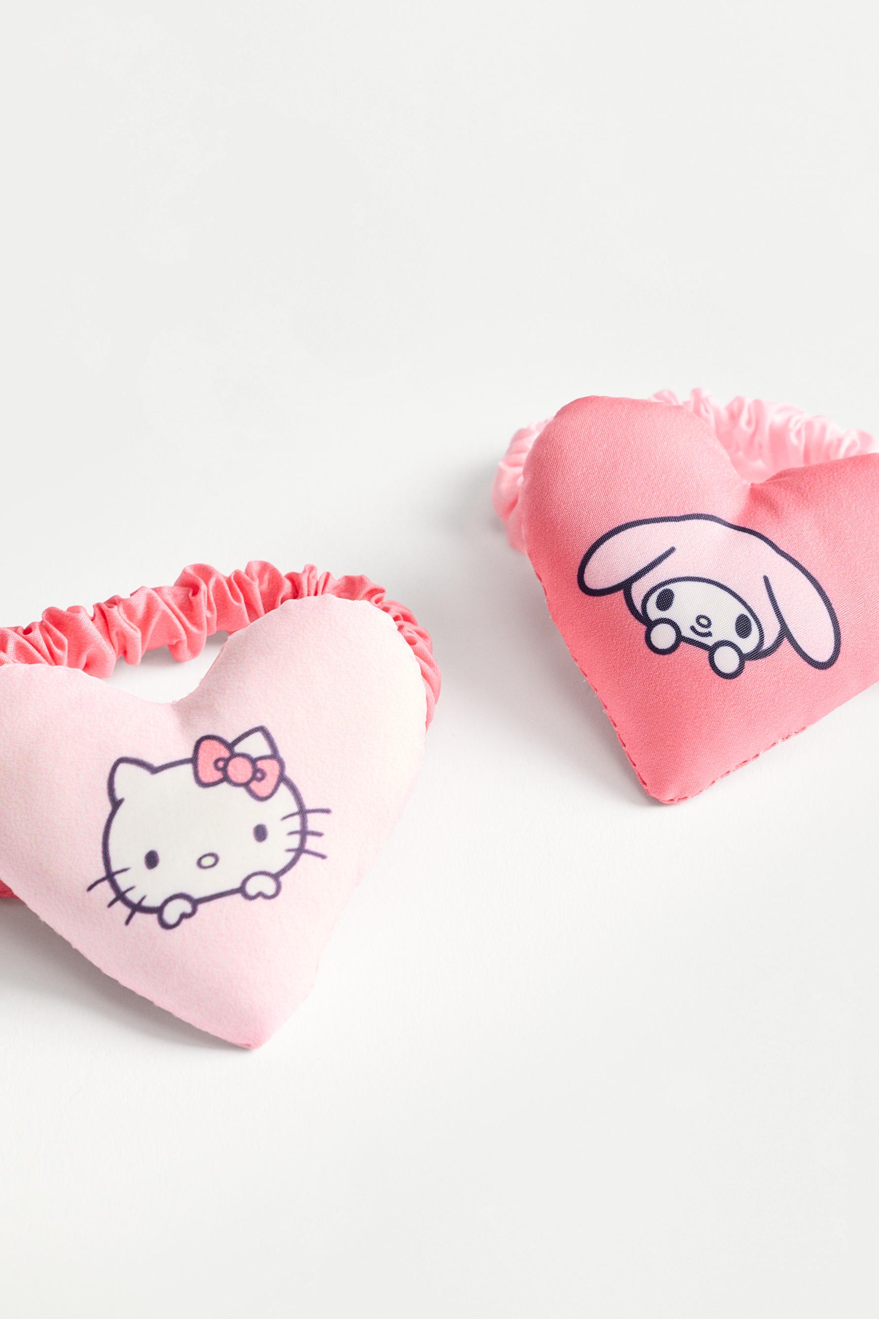 Hello Kitty and My Melody ©SANRIO heart scrunchies (Pack of 2) — PINK