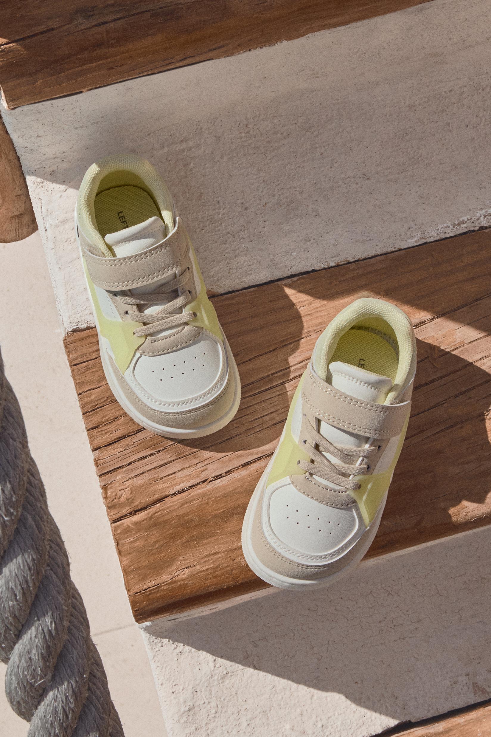 Barefoot Sport Shoe — MULTI-COLOURED