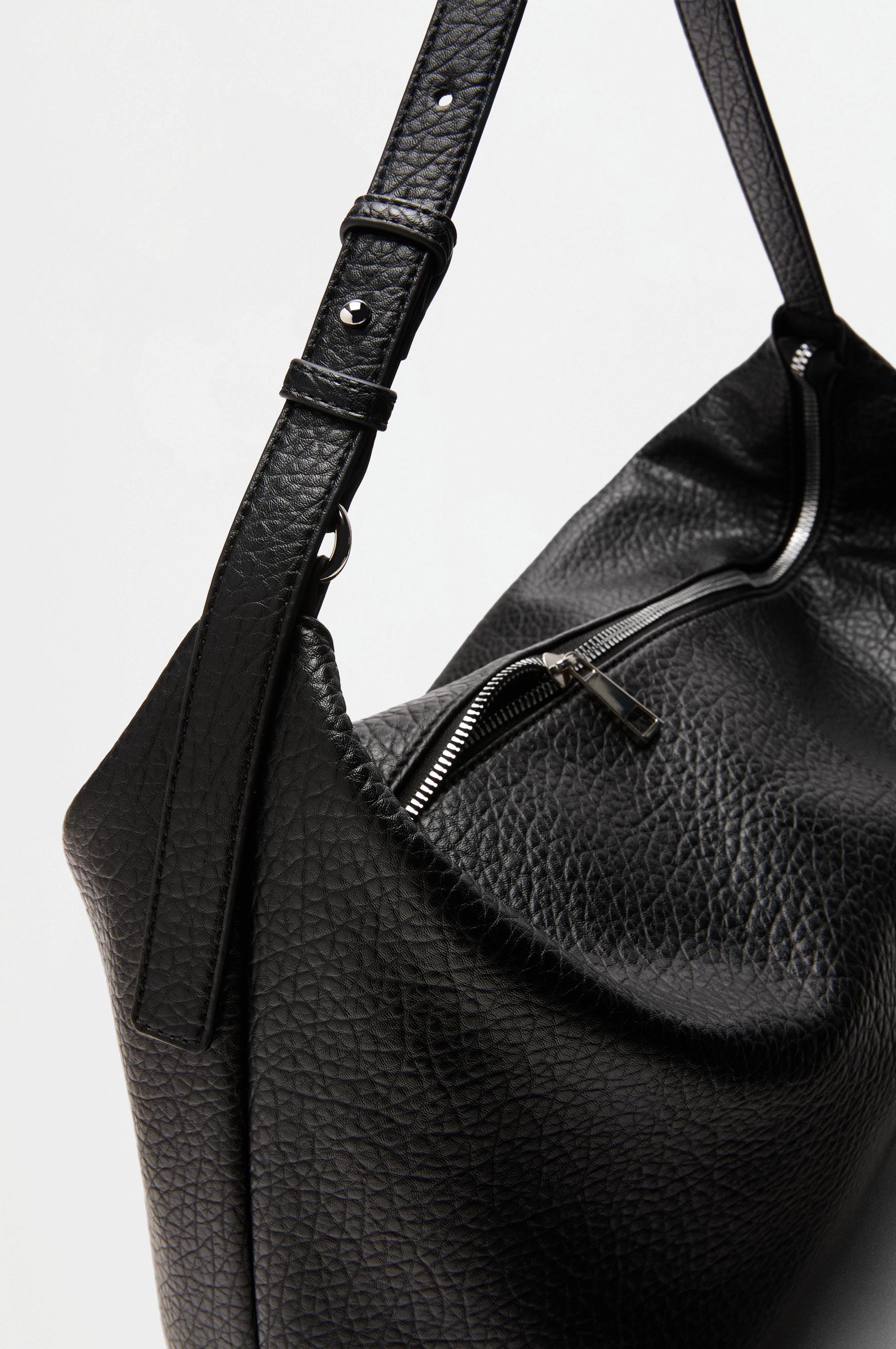 Shoulder bag — BLACK