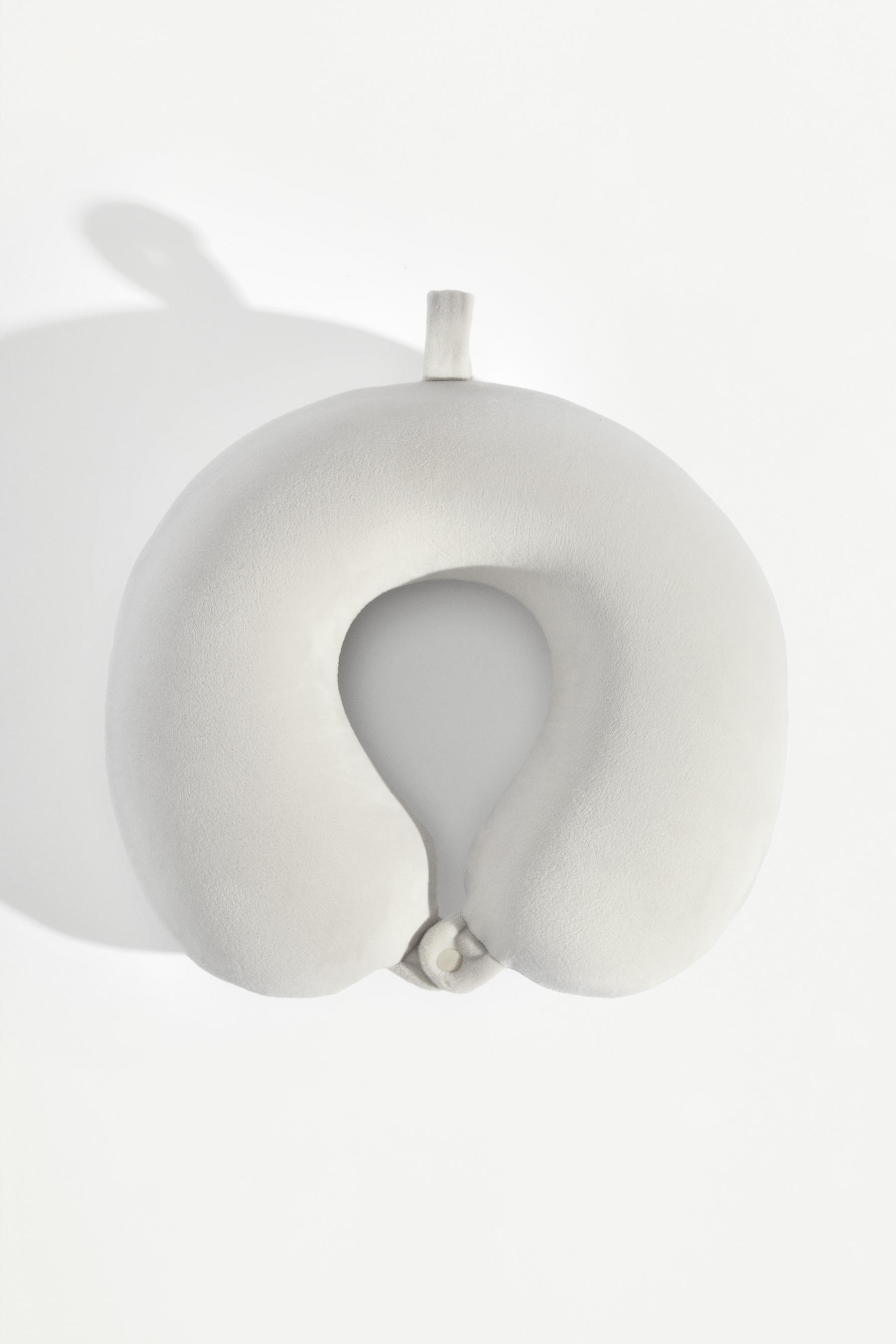 Travel cushion — GREY
