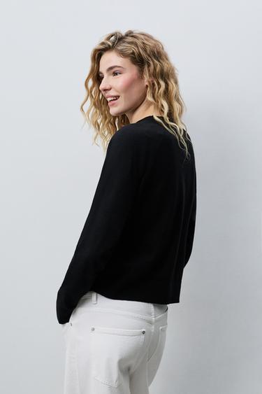Round neck sweater — BLACK 4