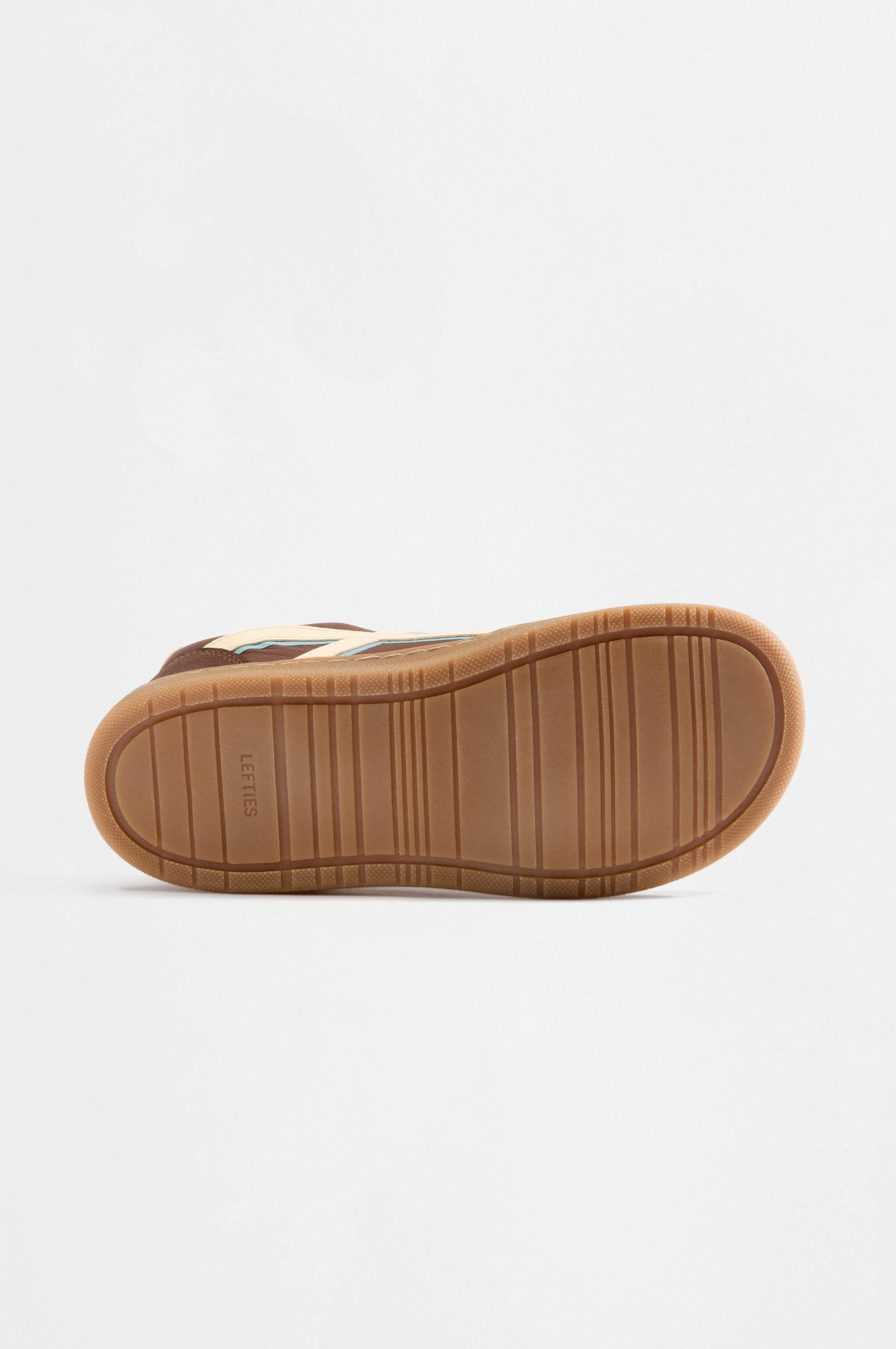 Barefoot mixed-material sneakers — BROWN