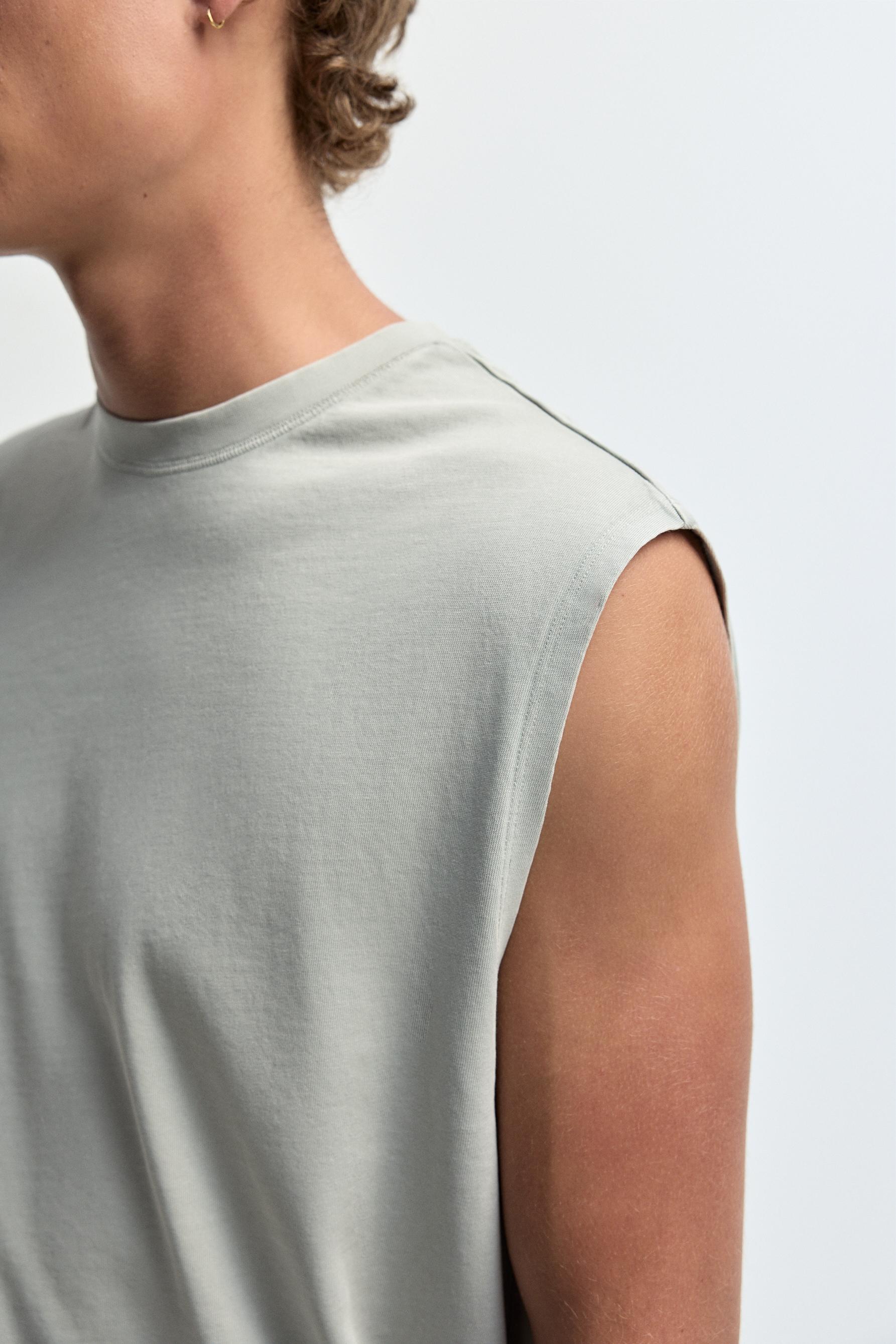Faded-effect sleeveless T-shirt — STEEL
