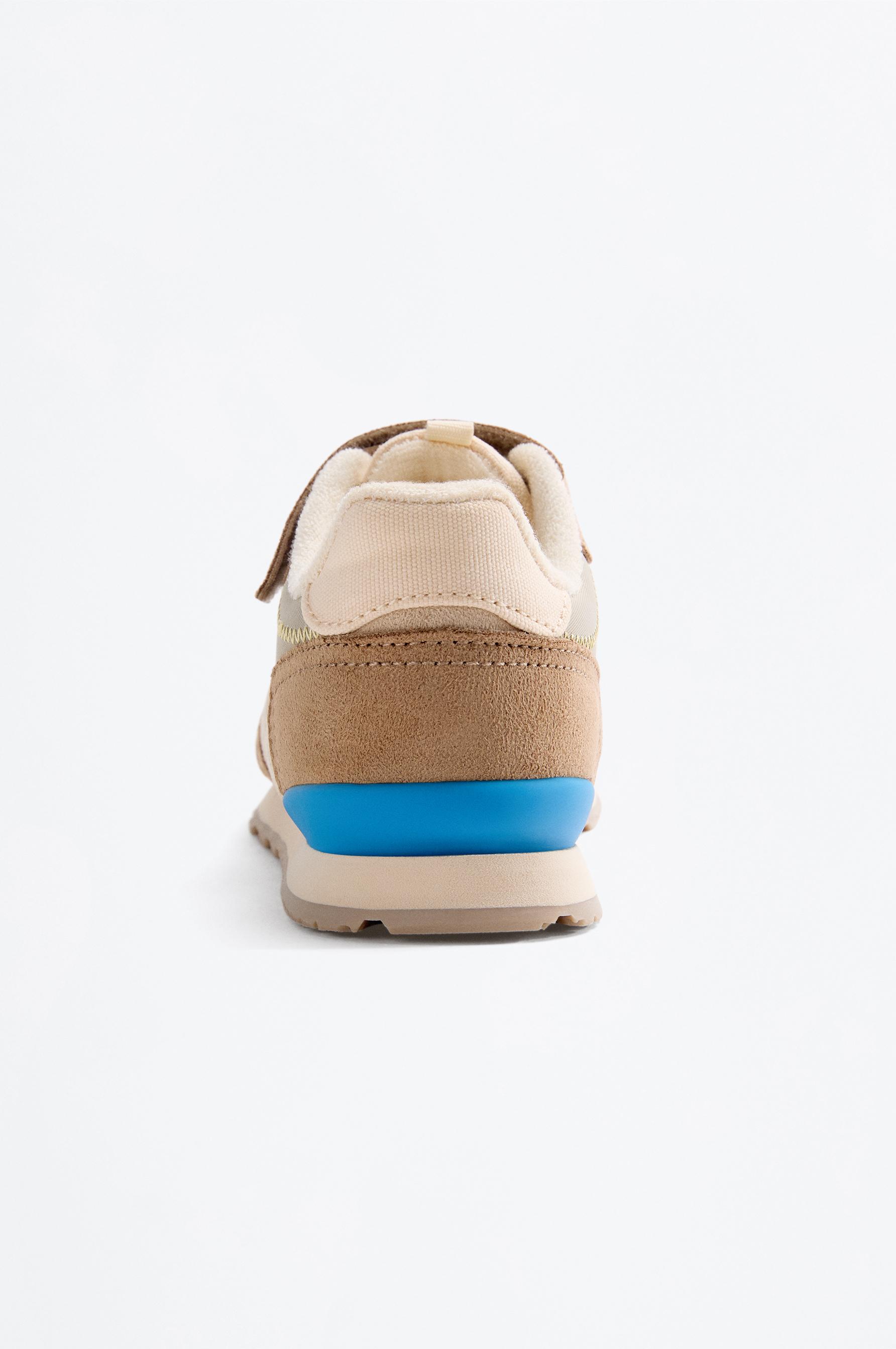 Dressy sports shoe — BROWN