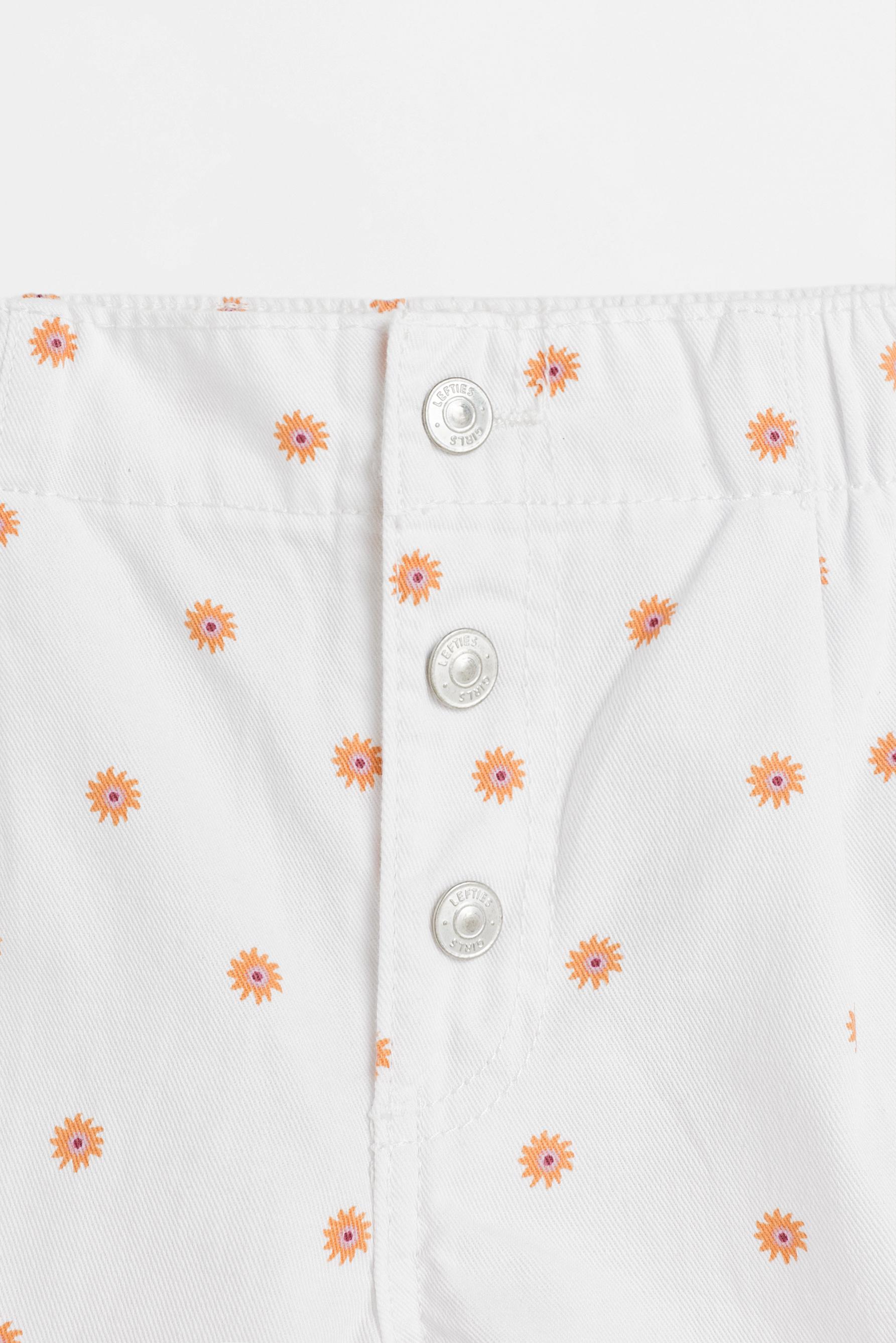 Twill shorts with darts — WHITE