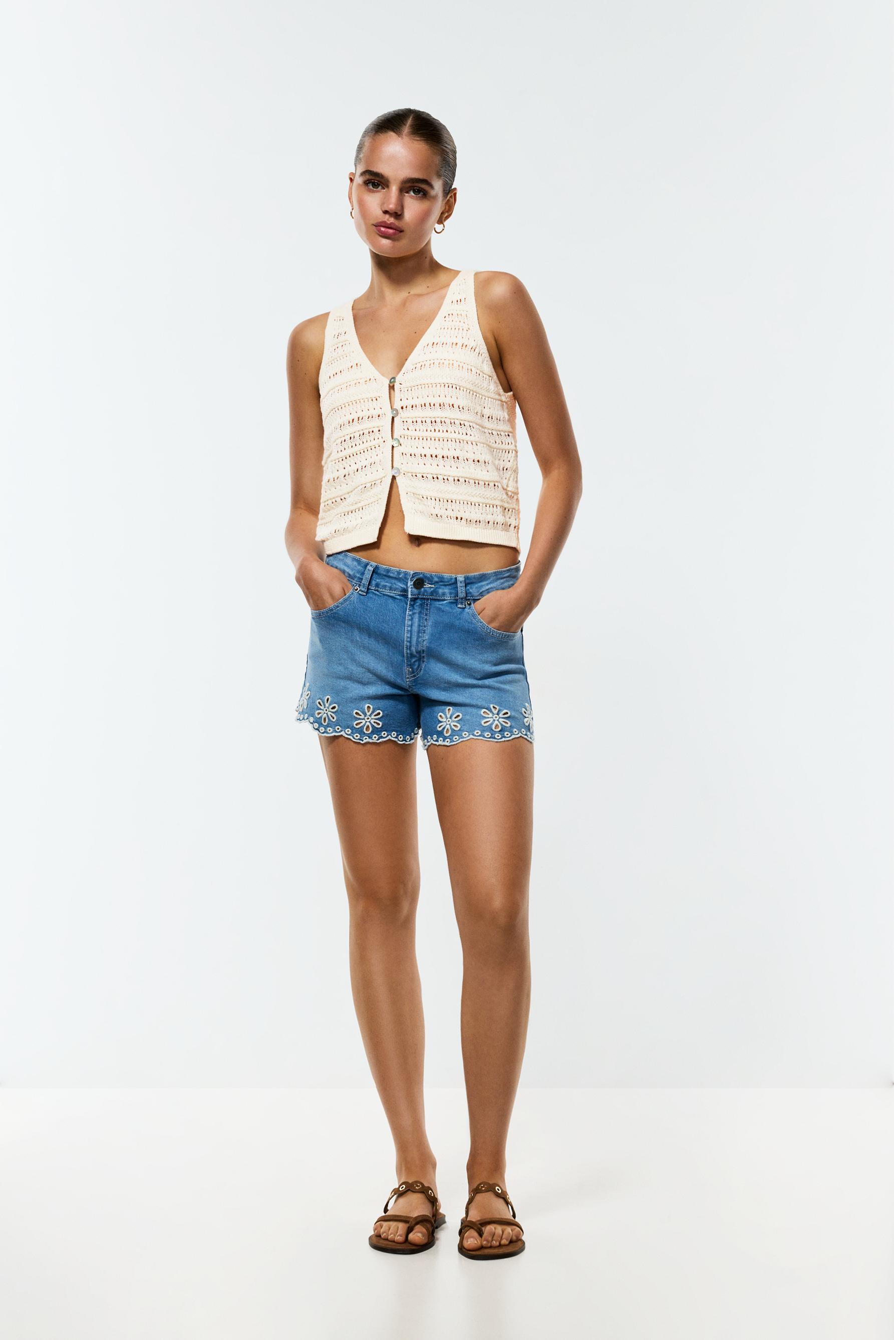 Cutwork knit top — BEIGE