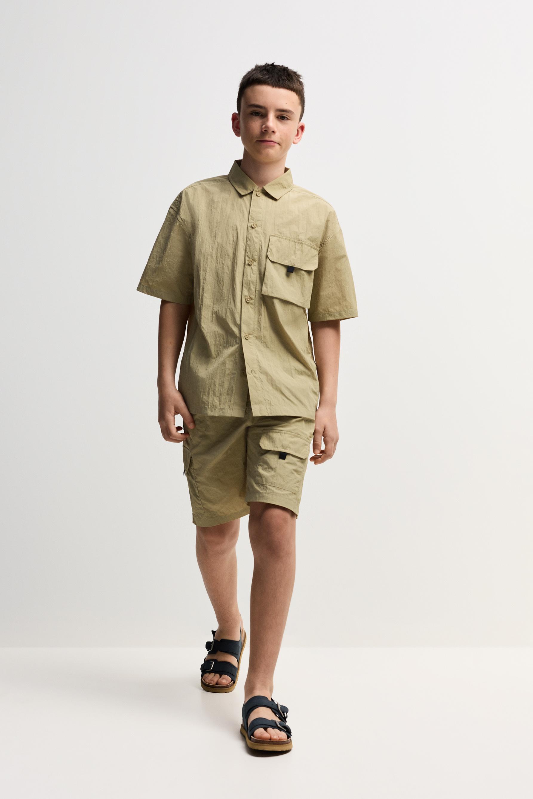 Camisa ligera bolsillo