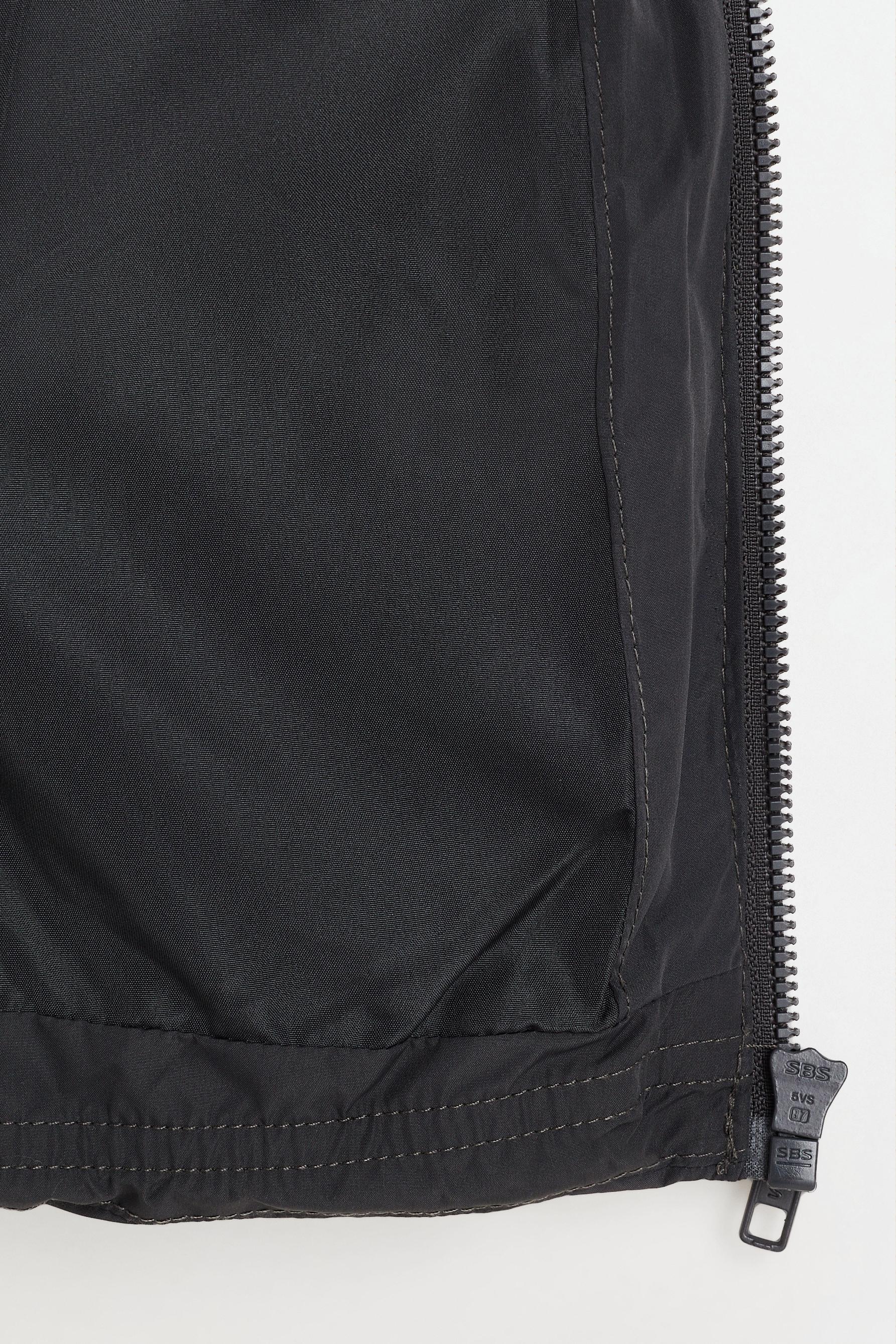 Quilted hooded gilet — LEAD