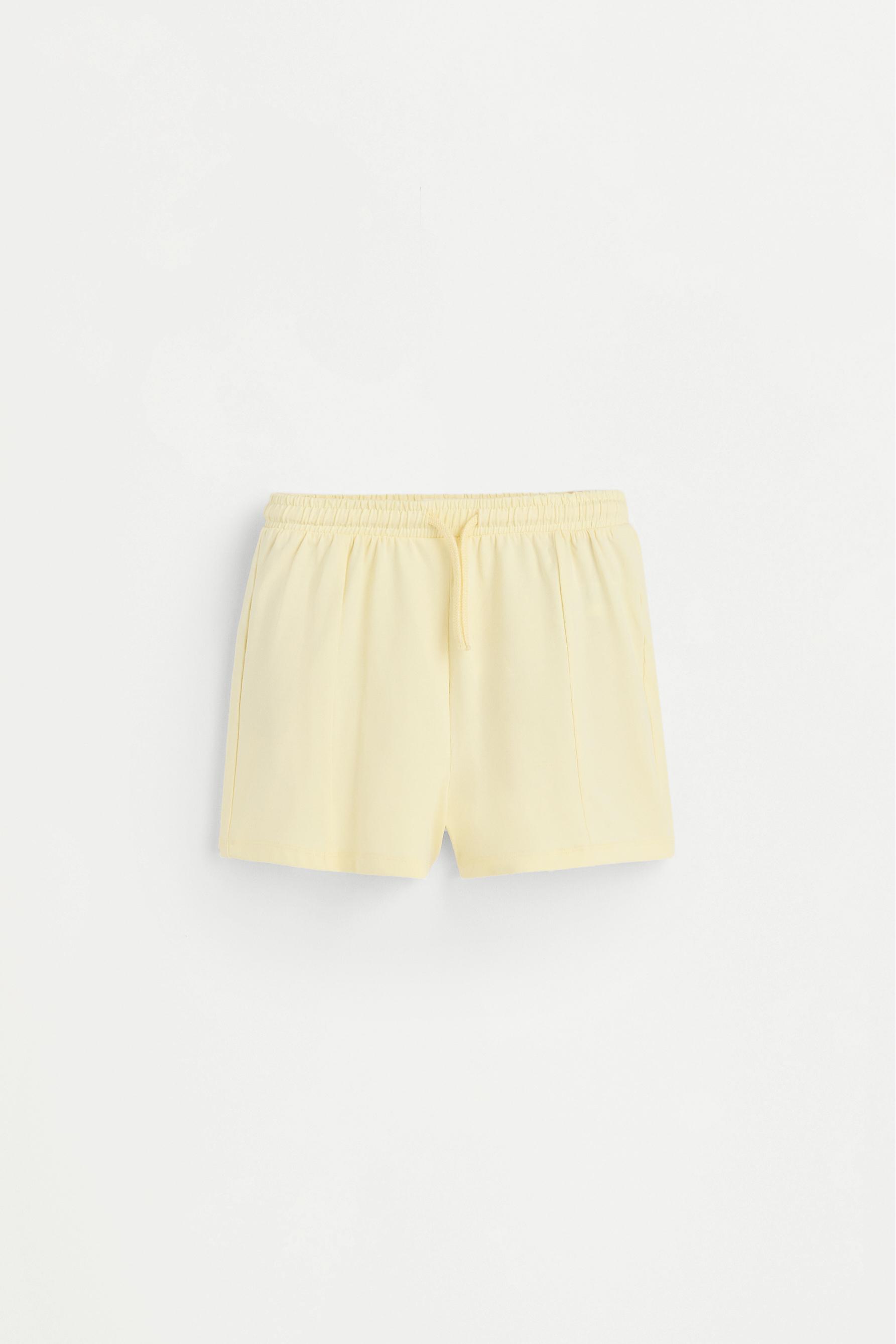 Text top and shorts set — YELLOW