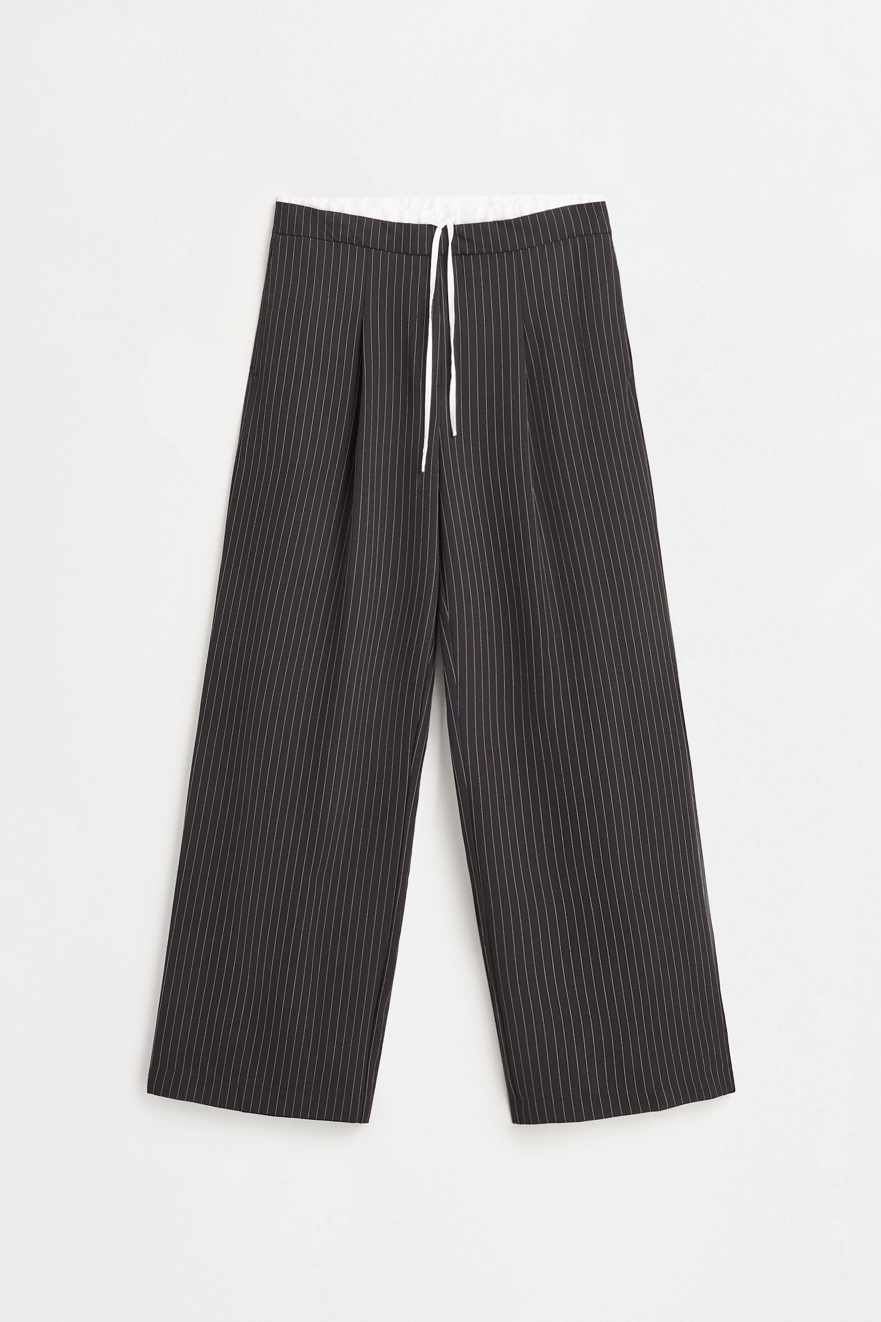 Striped contrast waistband trousers — BLACK