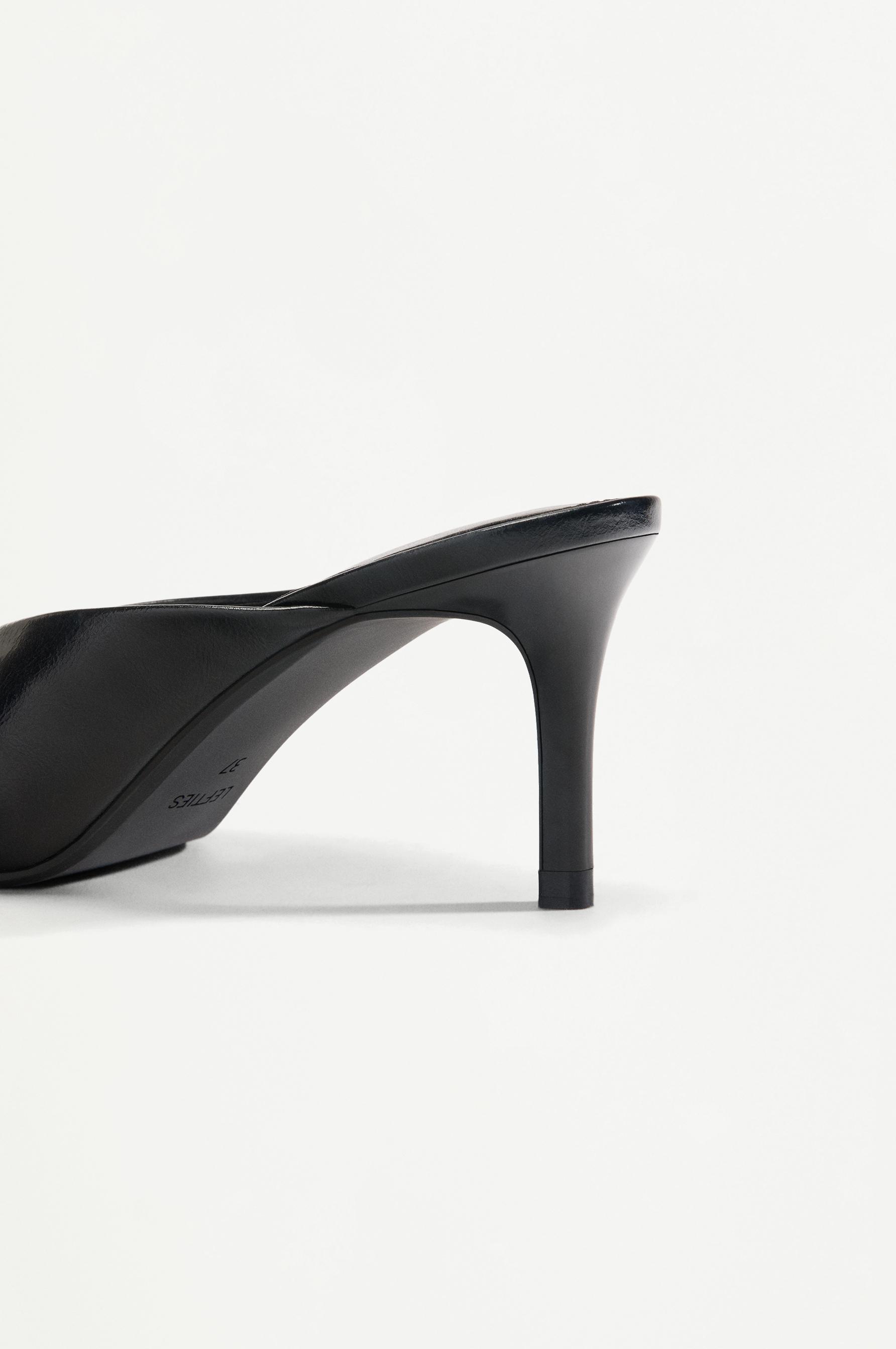 Slingback heels — BLACK