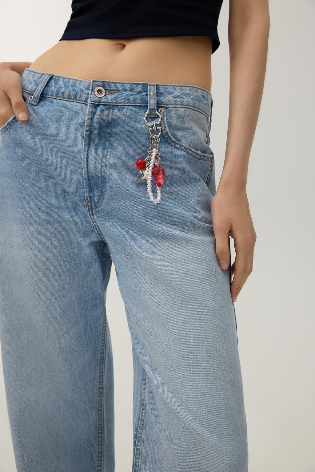 Contrast keyring