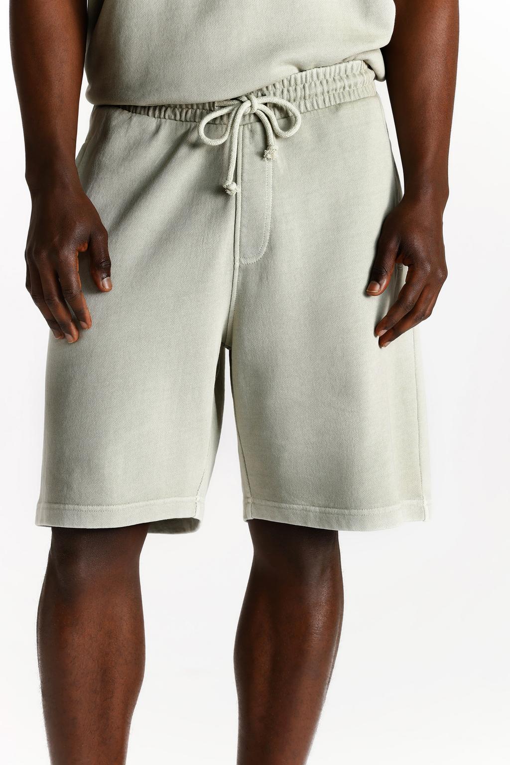 Plush jogger Bermuda shorts