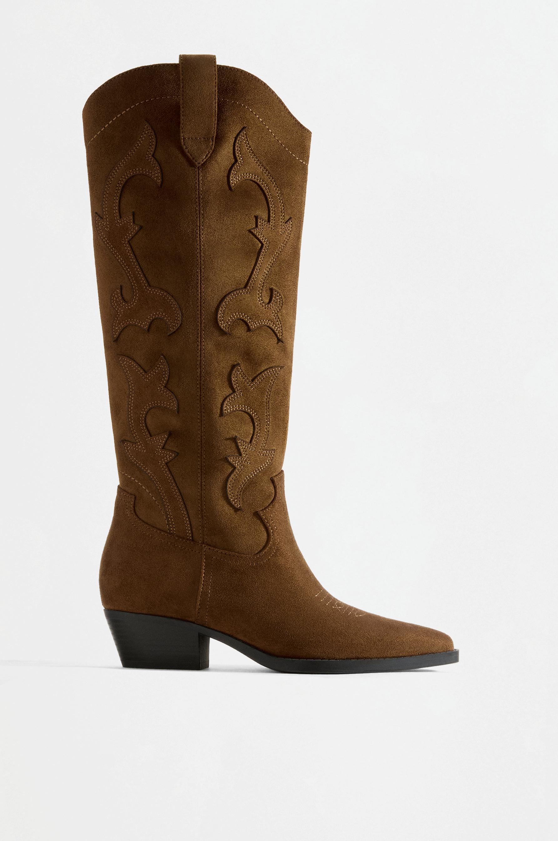 Tall western boots — LEATHER