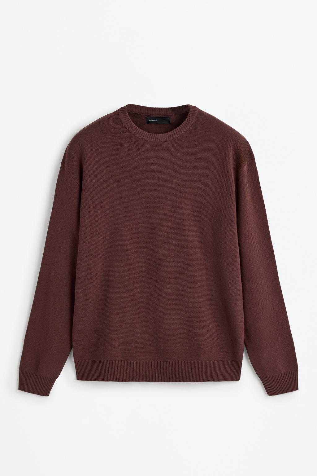 Compact sweater