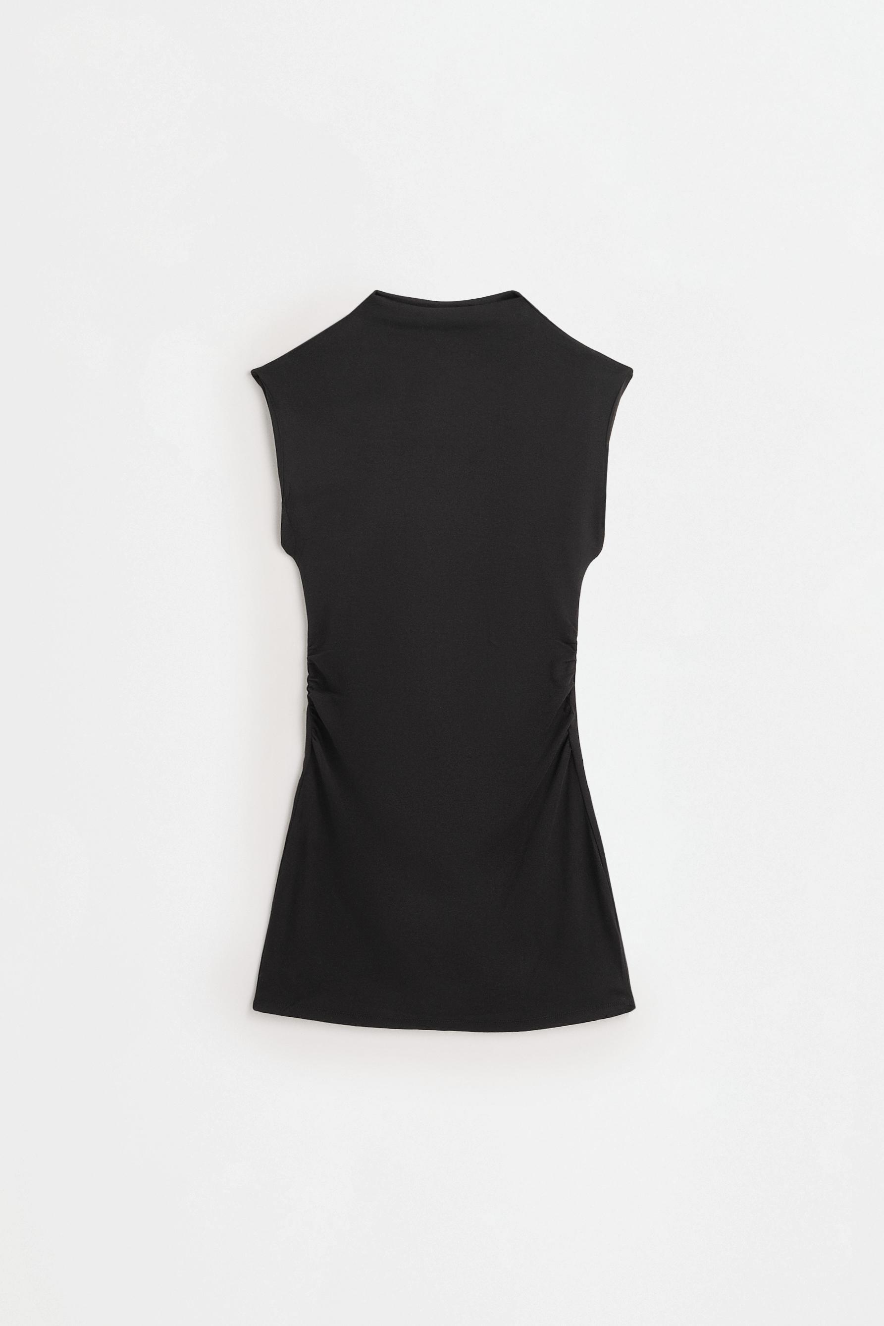 Fitted ruched dress — BLACK