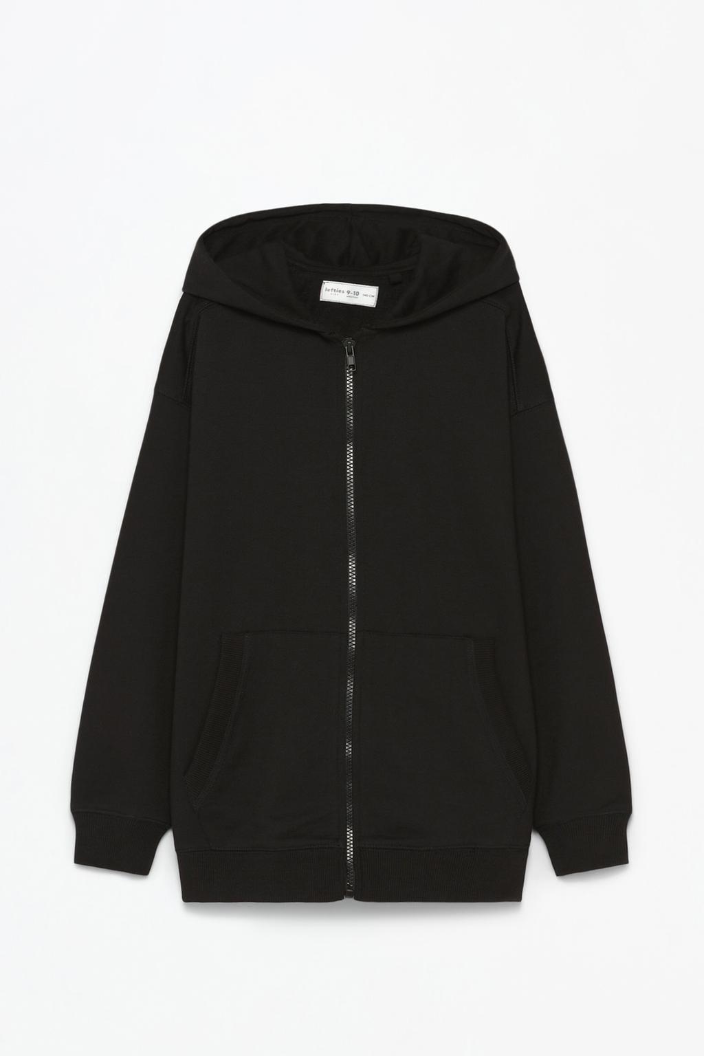 Hooded jacket with zip