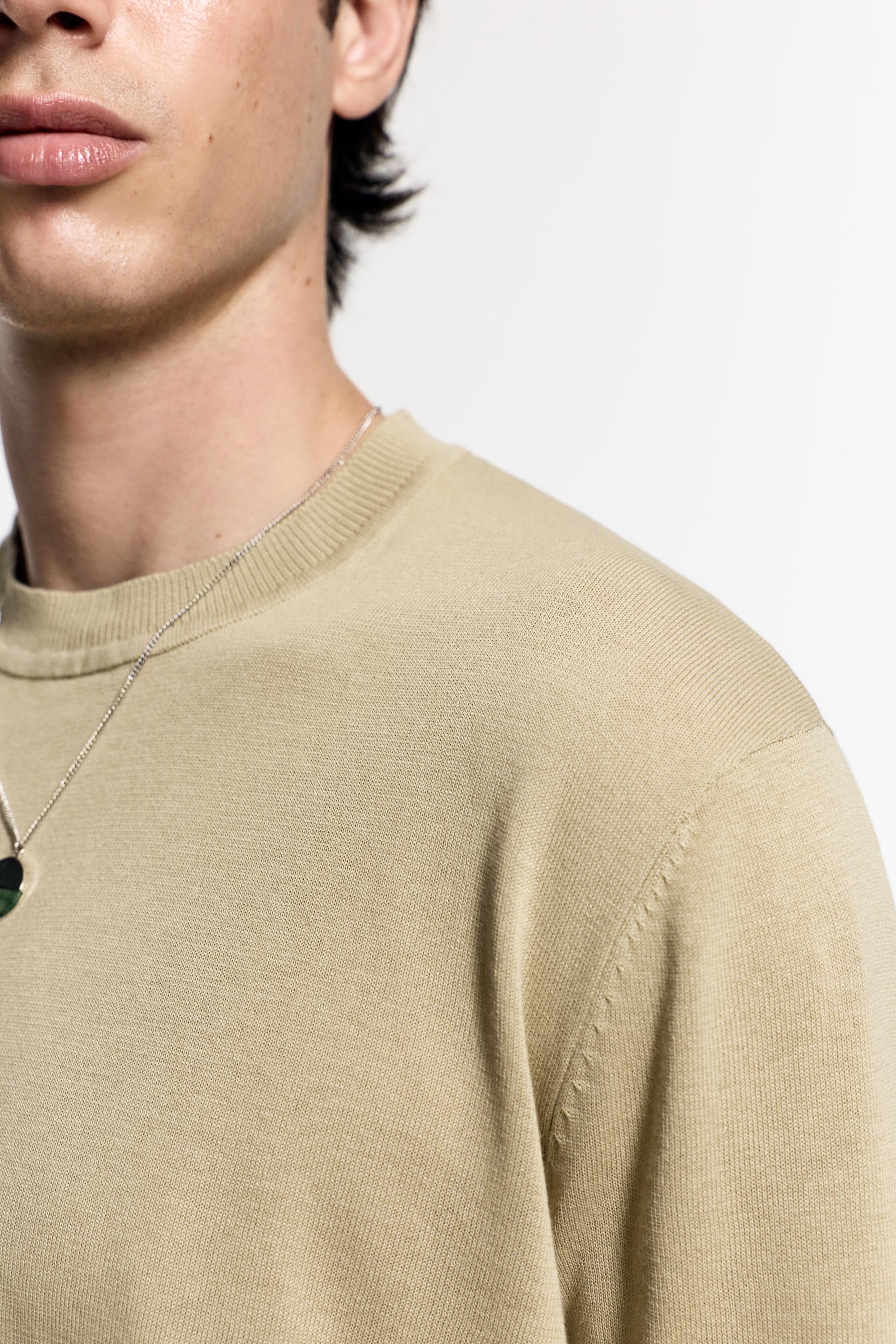 Basic knit T-shirt — PALE GREEN