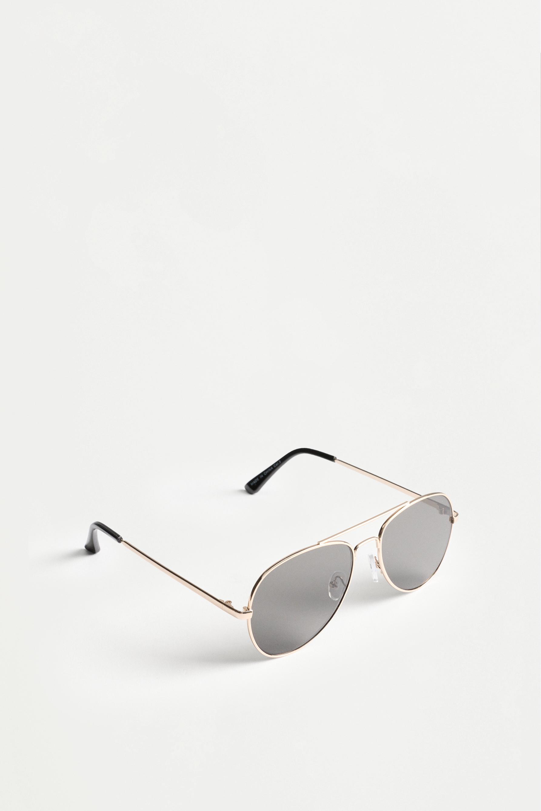 Aviator sunglasses — GOLDEN