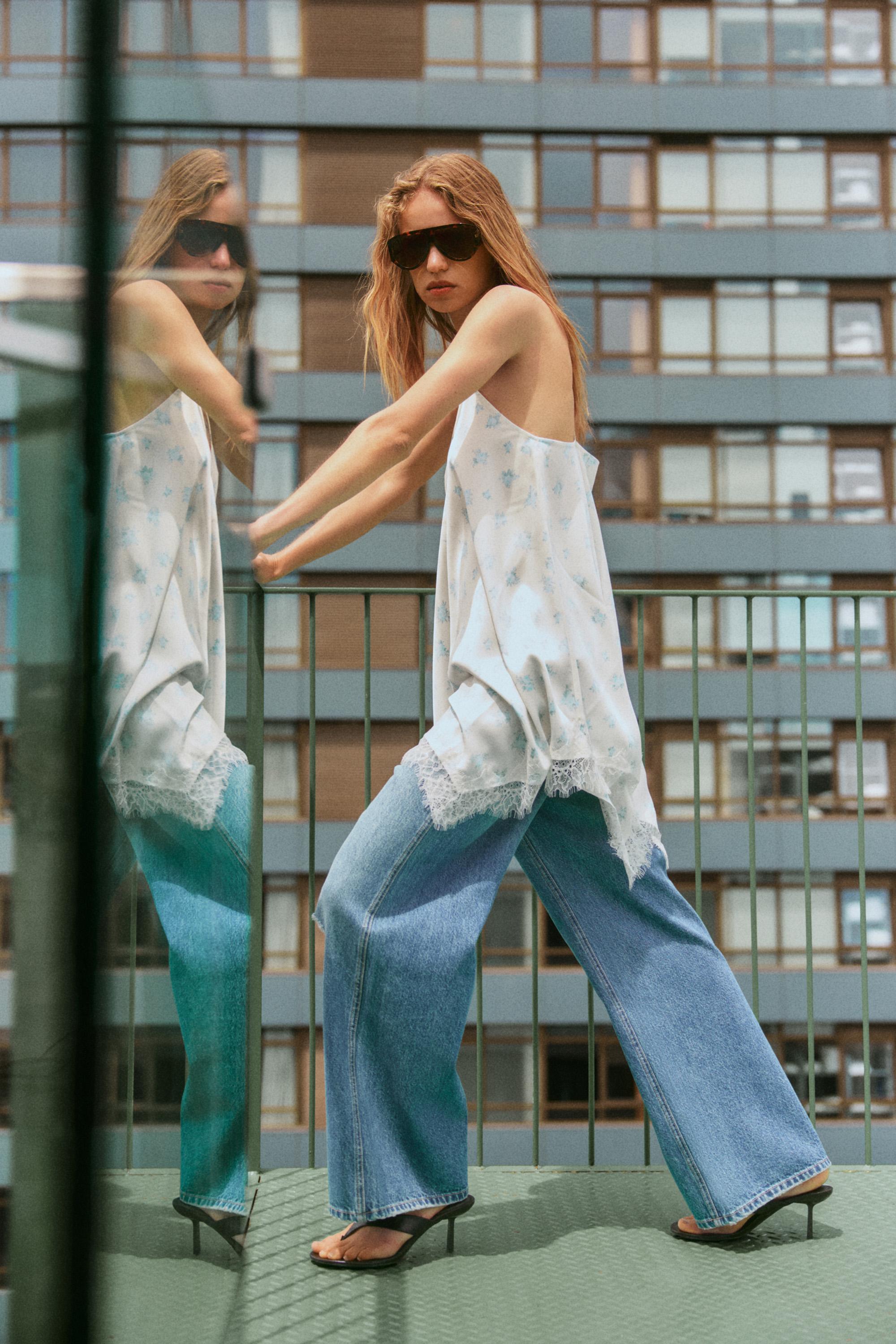 Distressed baggy jeans — INDIGO