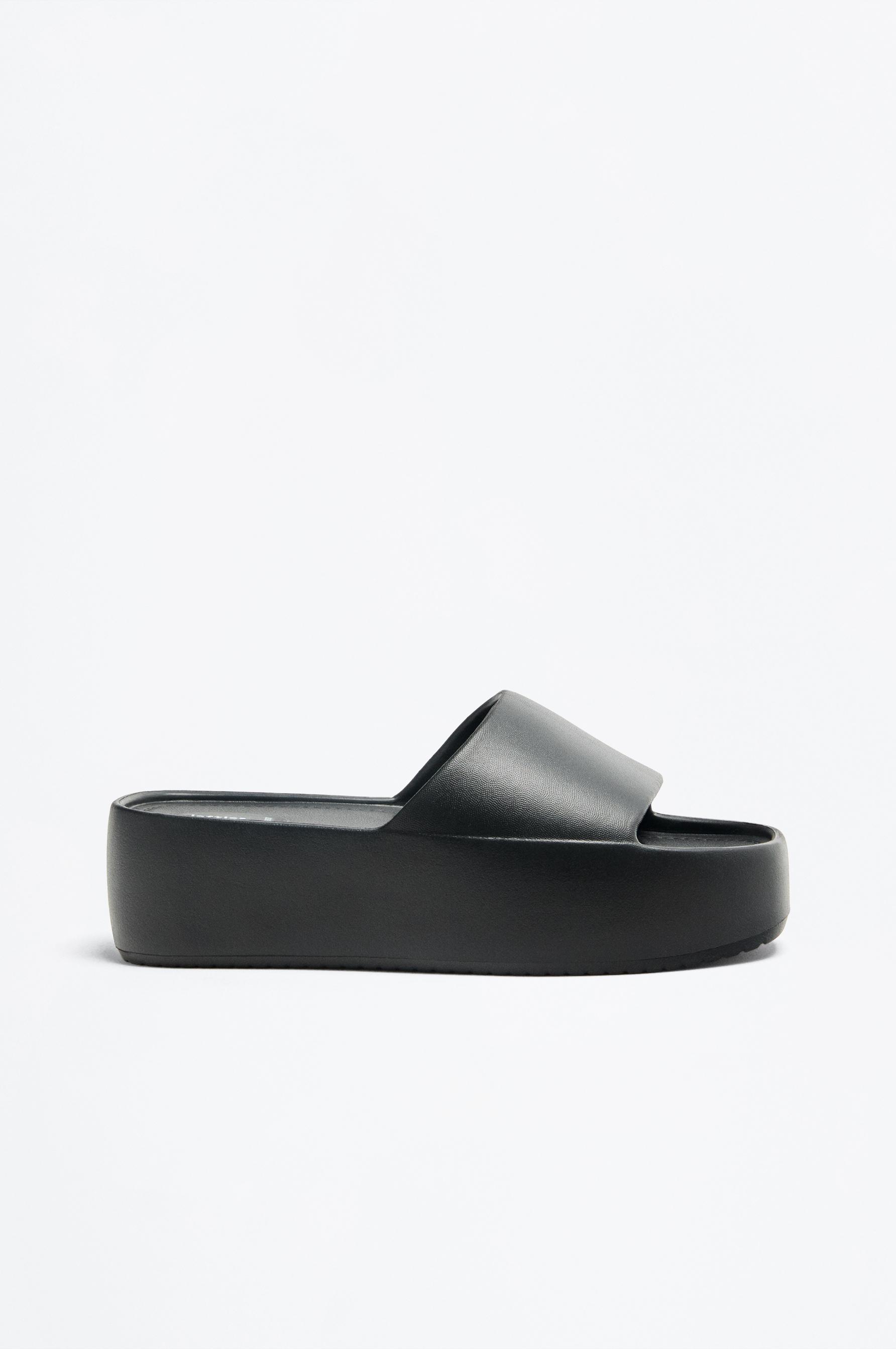 Sandalia baño plataforma