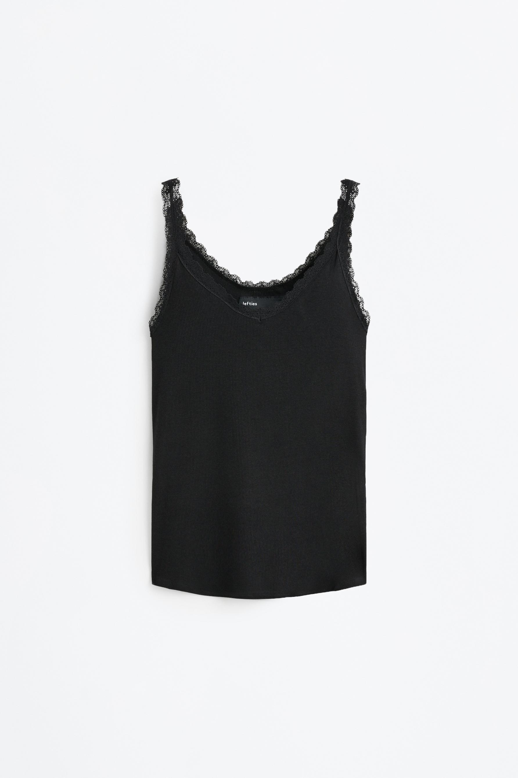 Ribbed top with blonde lace detail — BLACK