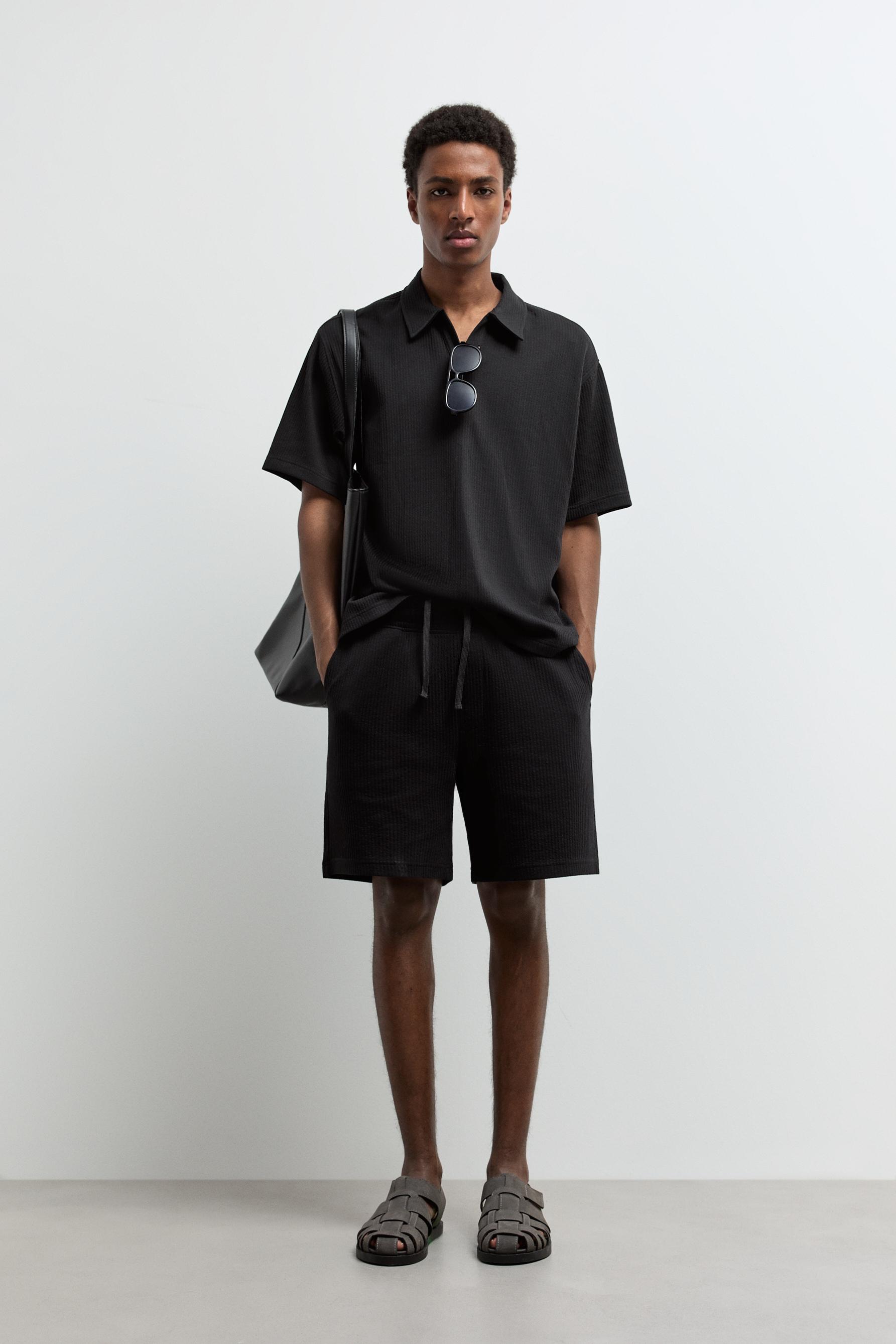Textured tracksuit Bermuda shorts — BLACK