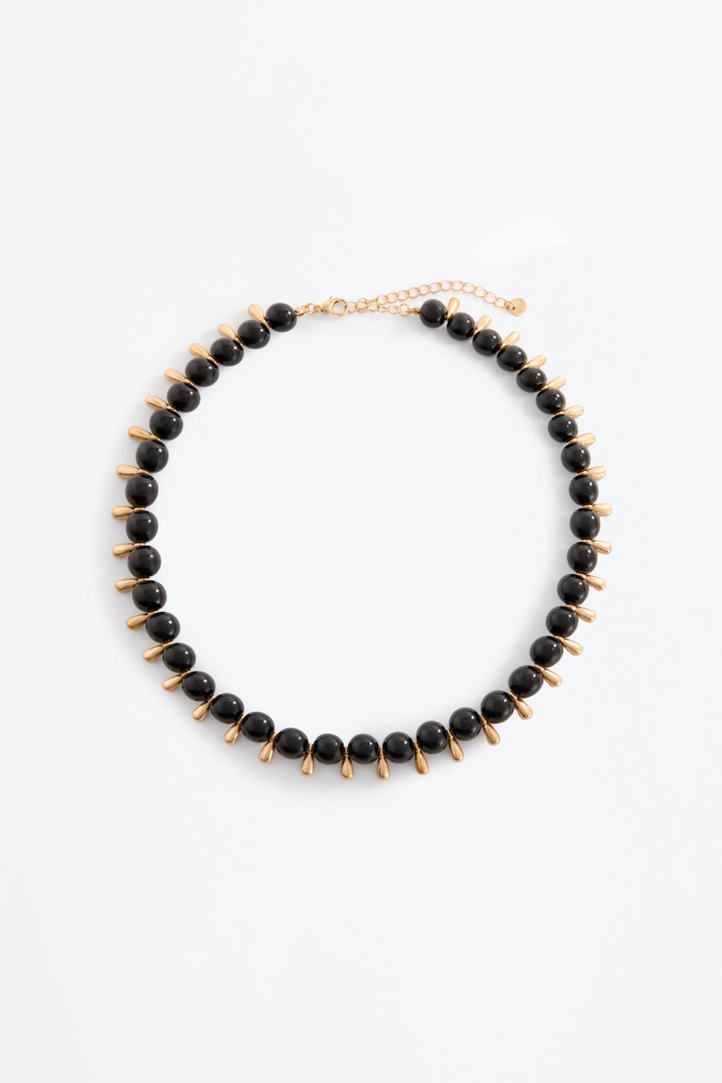 Combined short necklace