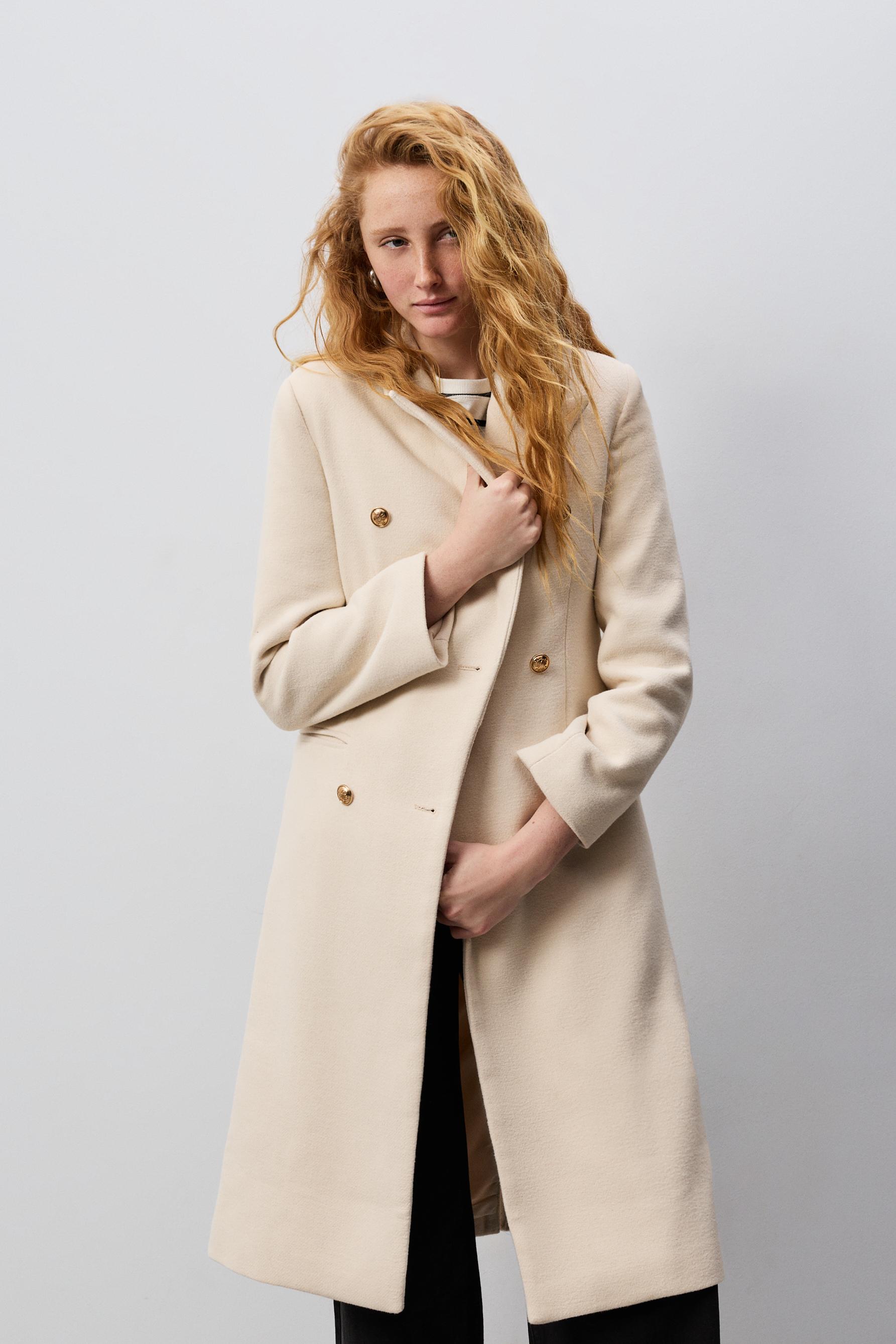 Abrigo paño botones dorados