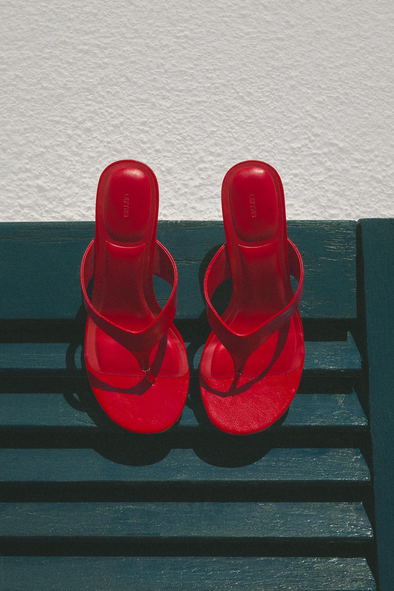 Thong heeled sandals — RED